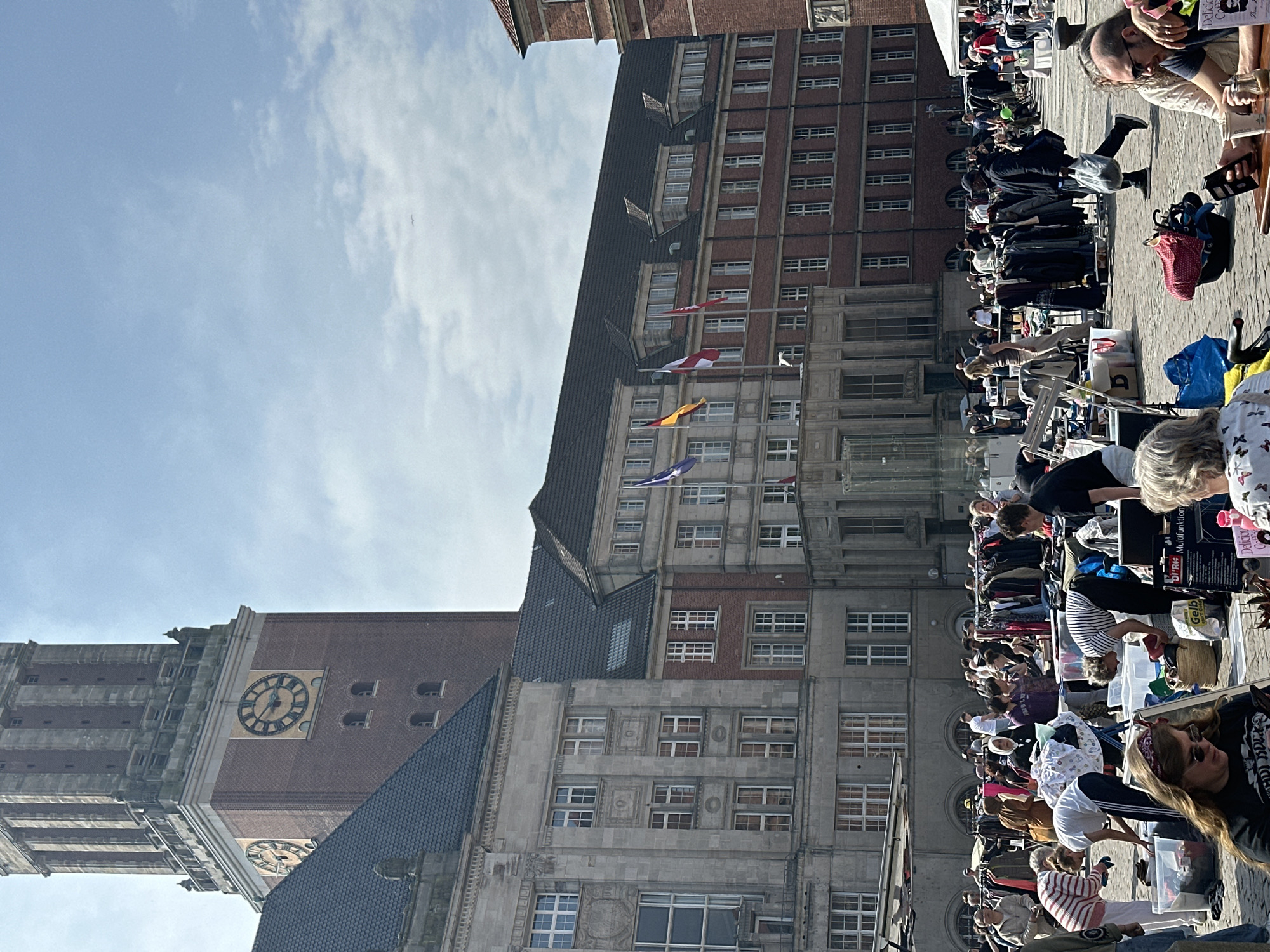 Weekend scenes captured across Kiel's city center and markets
