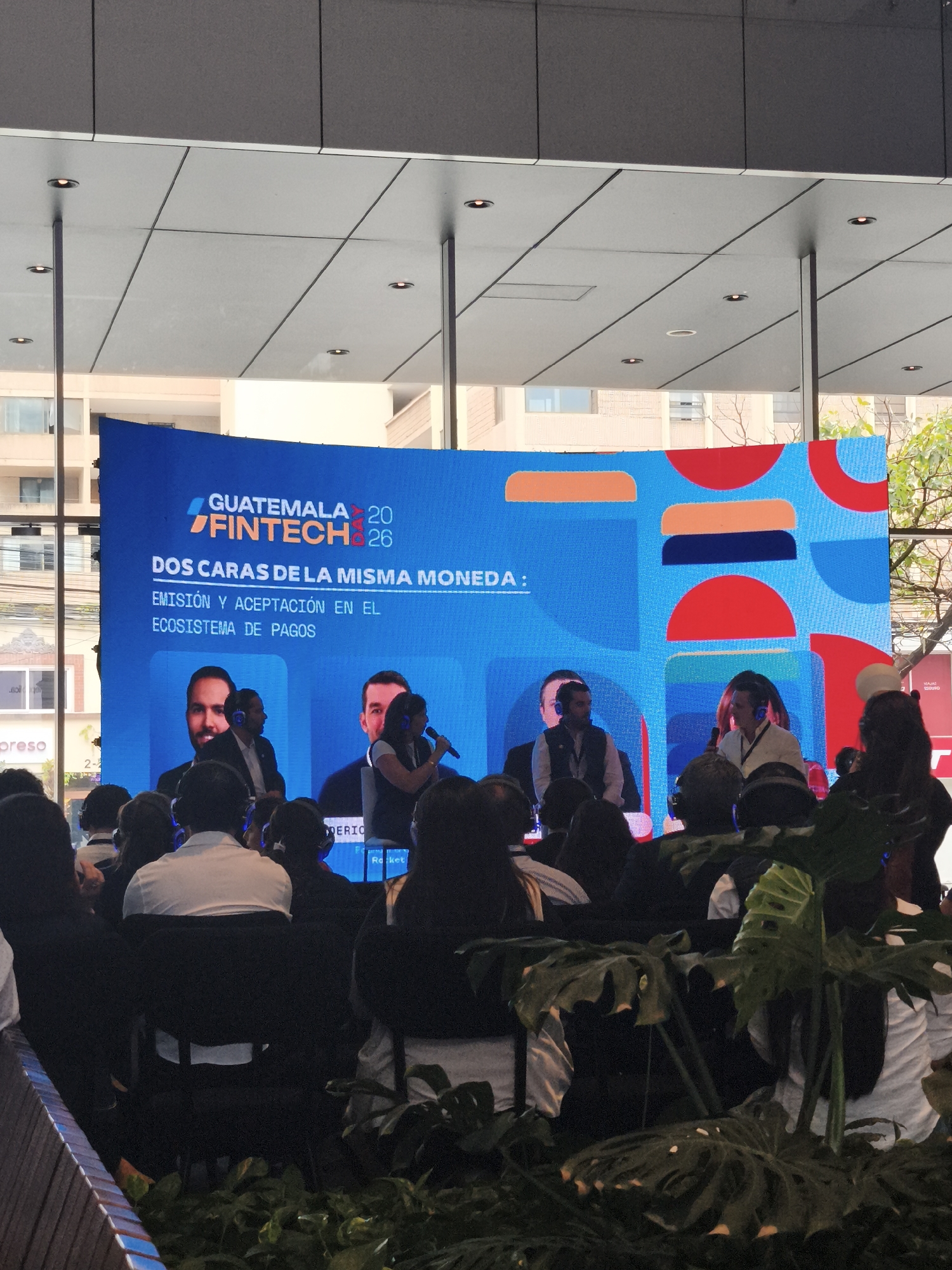 Fintech conference documented in Guatemala City