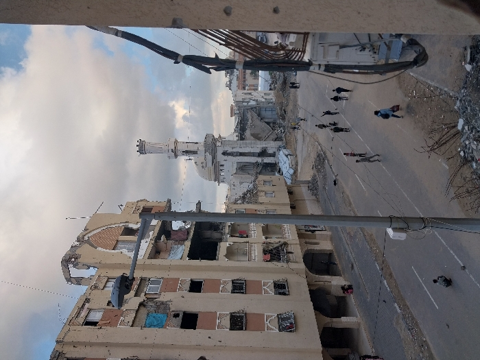 Life continues amid destruction in Khan Yunis, Palestine