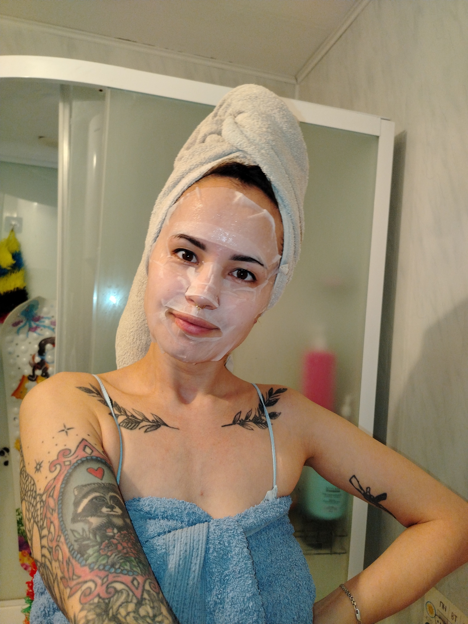 Woman documents morning skincare routine in Noviy bathroom