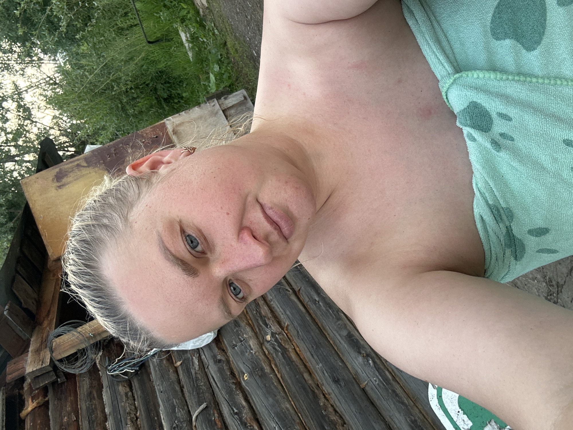 Summer afternoon activities and post-swim moments in Chaikovsky