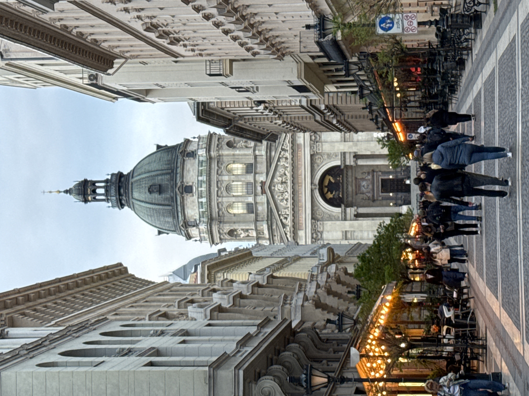 Evening street life documented around Budapest's St. Stephen's Basilica