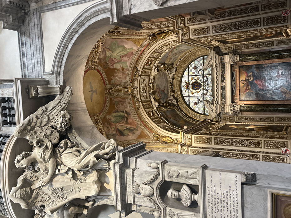 Tourist captures ornate chapel interior at Rome basilica