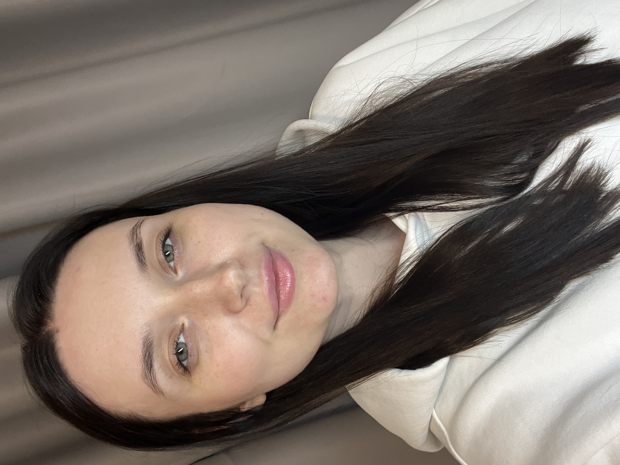 Selfie session and nighttime street documentation in Tyumen, Russia