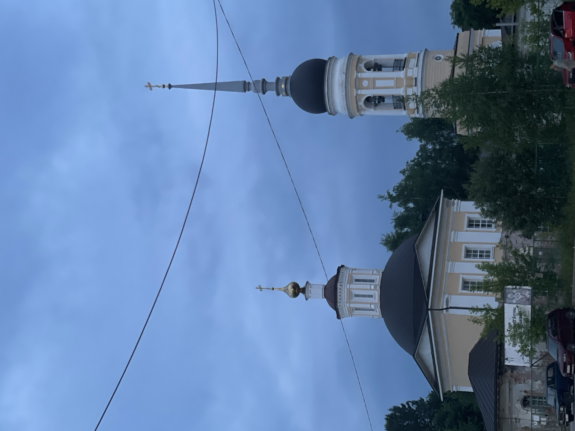 Evening in Vologda: Orthodox landmarks and summer market produce