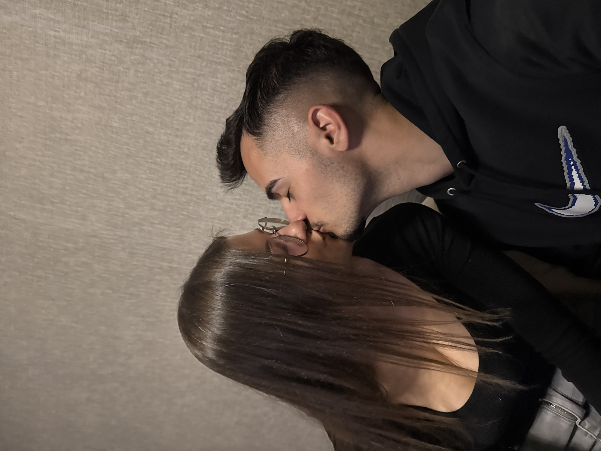 Couple shares intimate moments in Sofia over afternoon hours