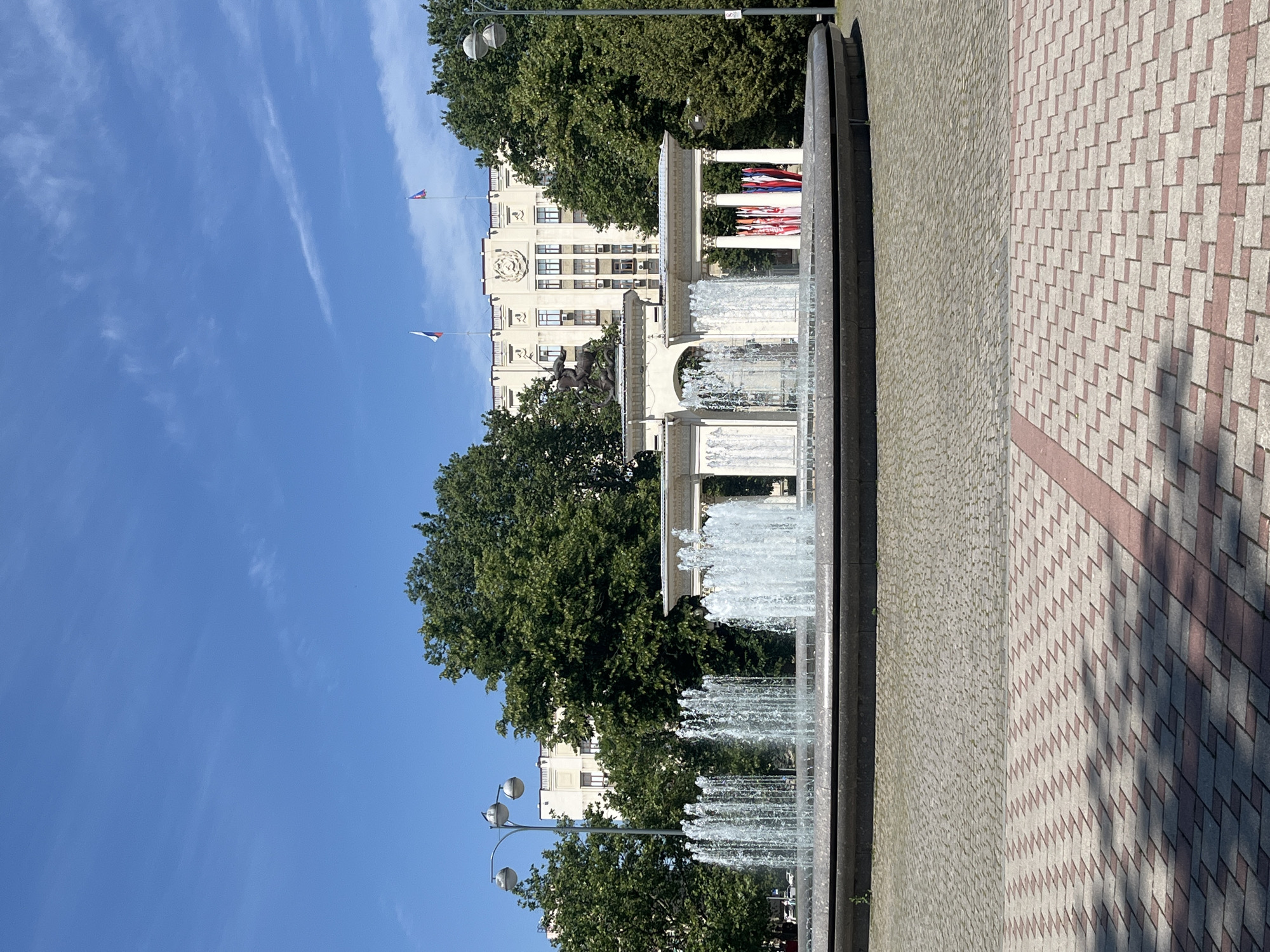 Krasnodar city center: fountains, monuments, and ornate streets