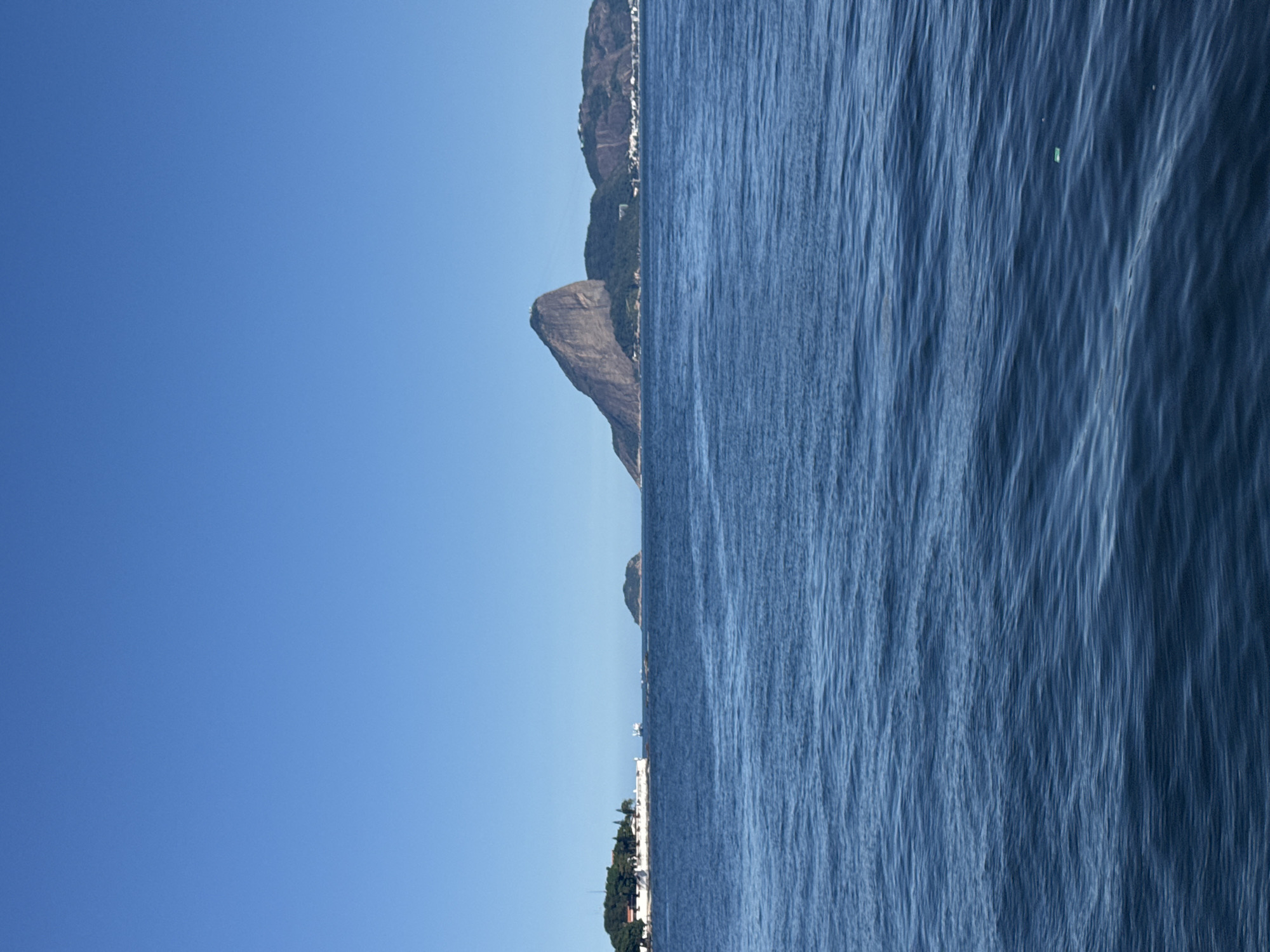 Niterói waterfront views with Guanabara Bay and Rio landmarks