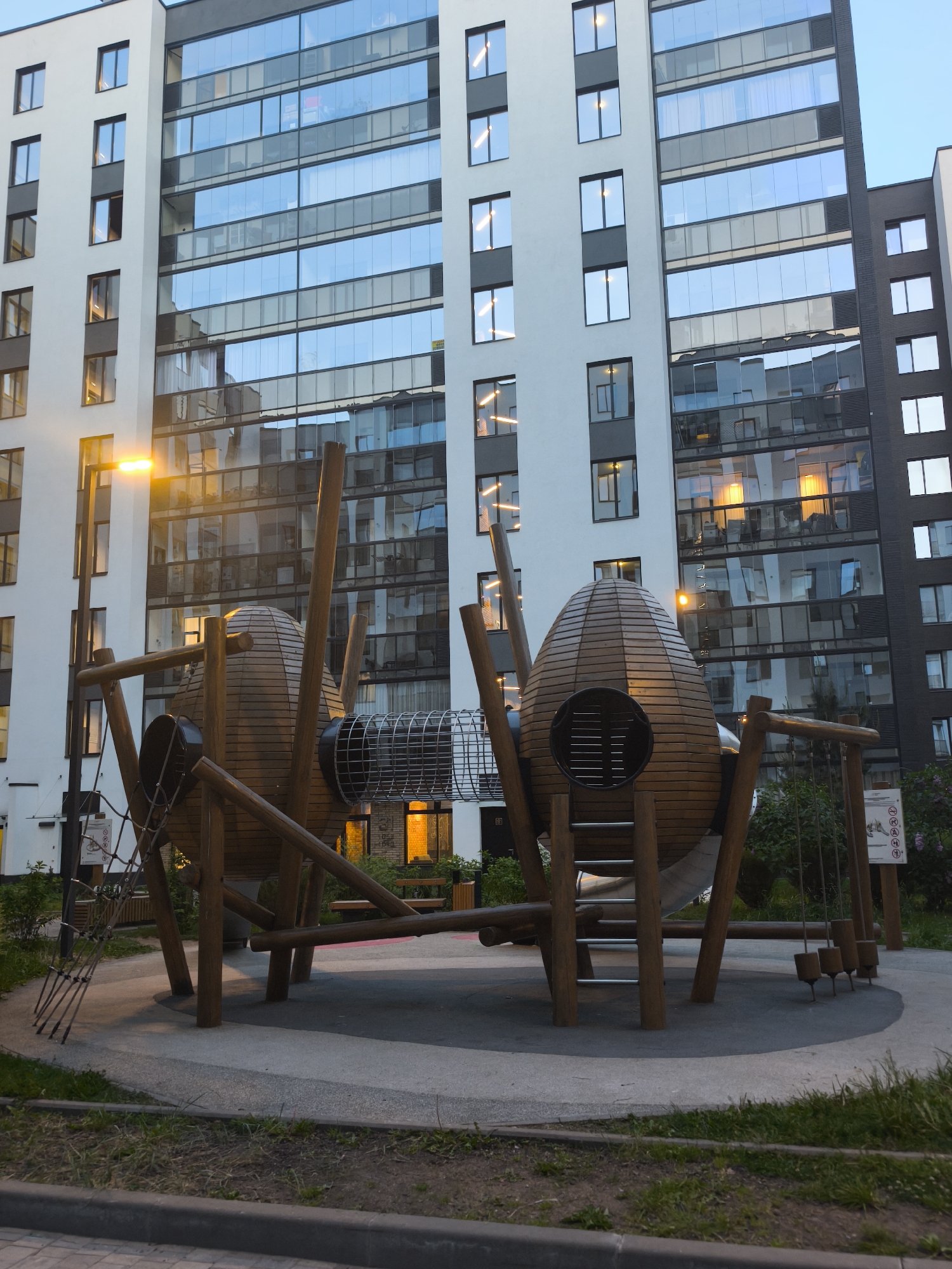 Evening documentation of modern apartments in Saint Petersburg