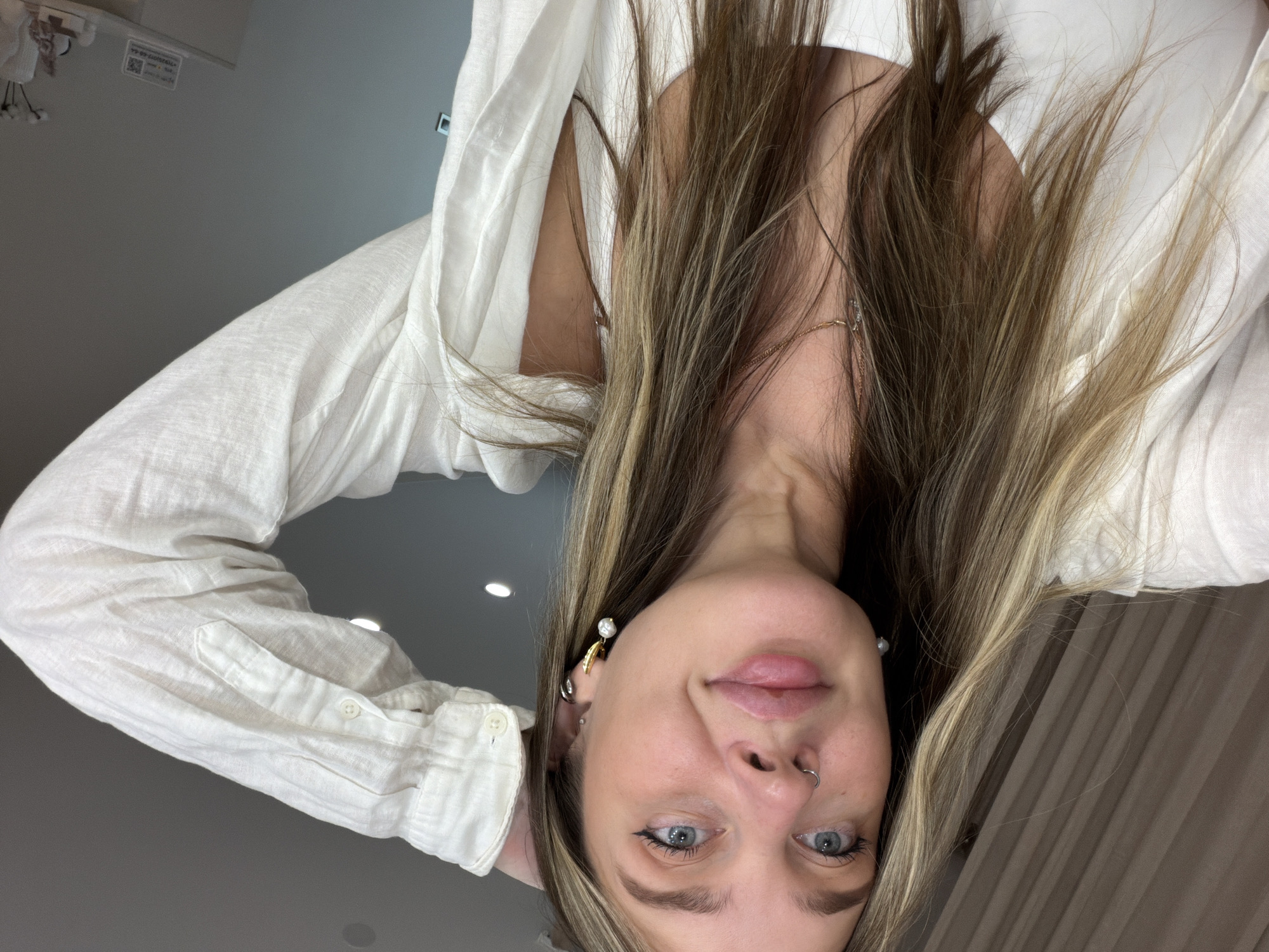 Woman photographed from upside-down angle in Moscow
