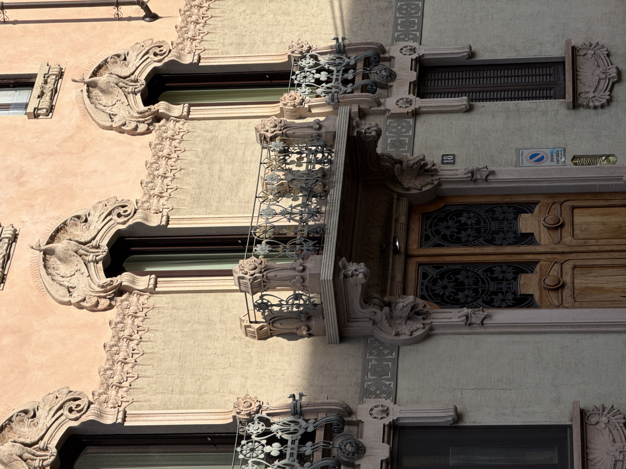 Historic Milan building's ornate facade documented by witness