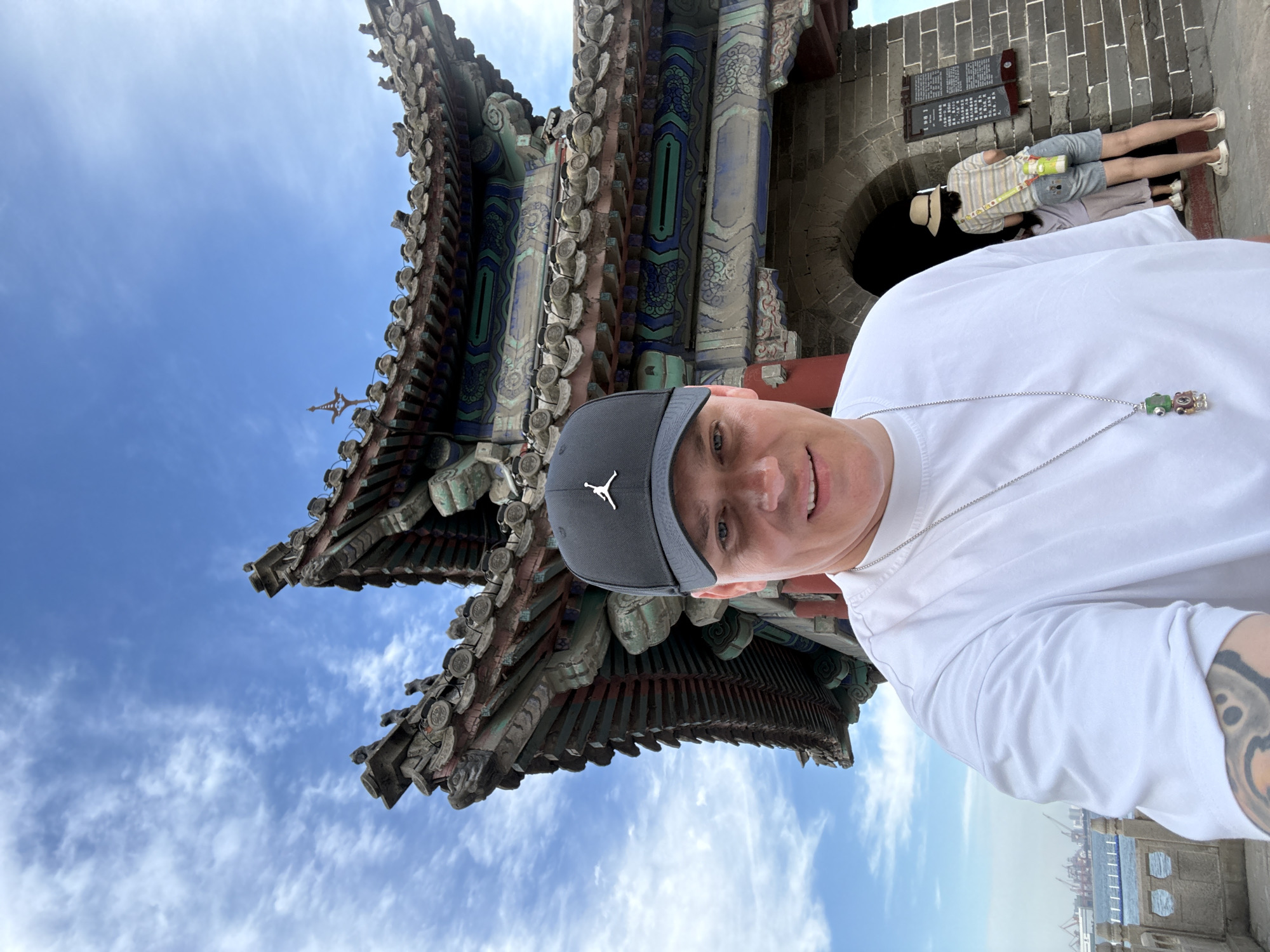 Sightseeing along Qinhuangdao's coastal heritage promenade