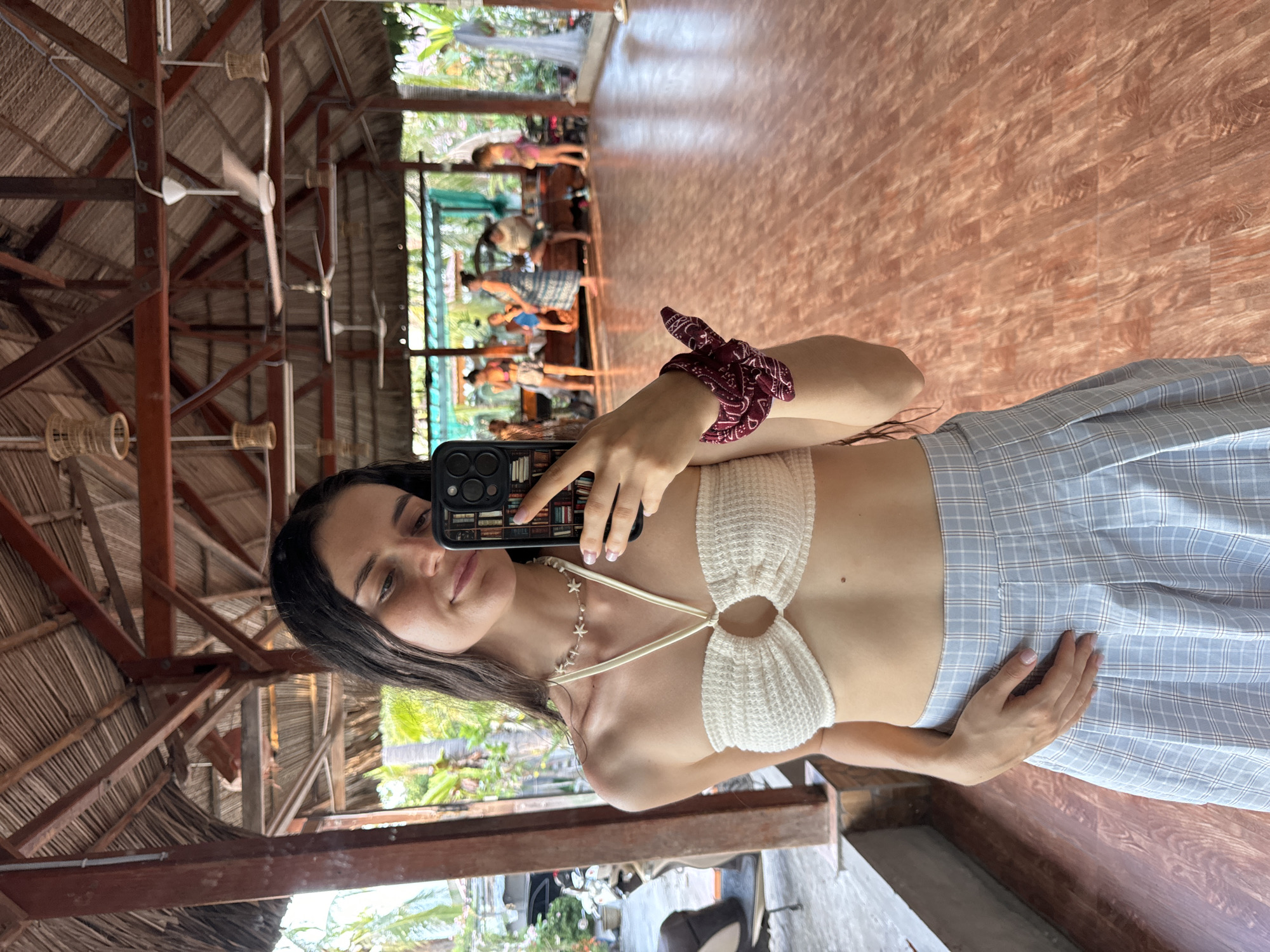 Woman takes selfies at multiple venues in Mũi Né