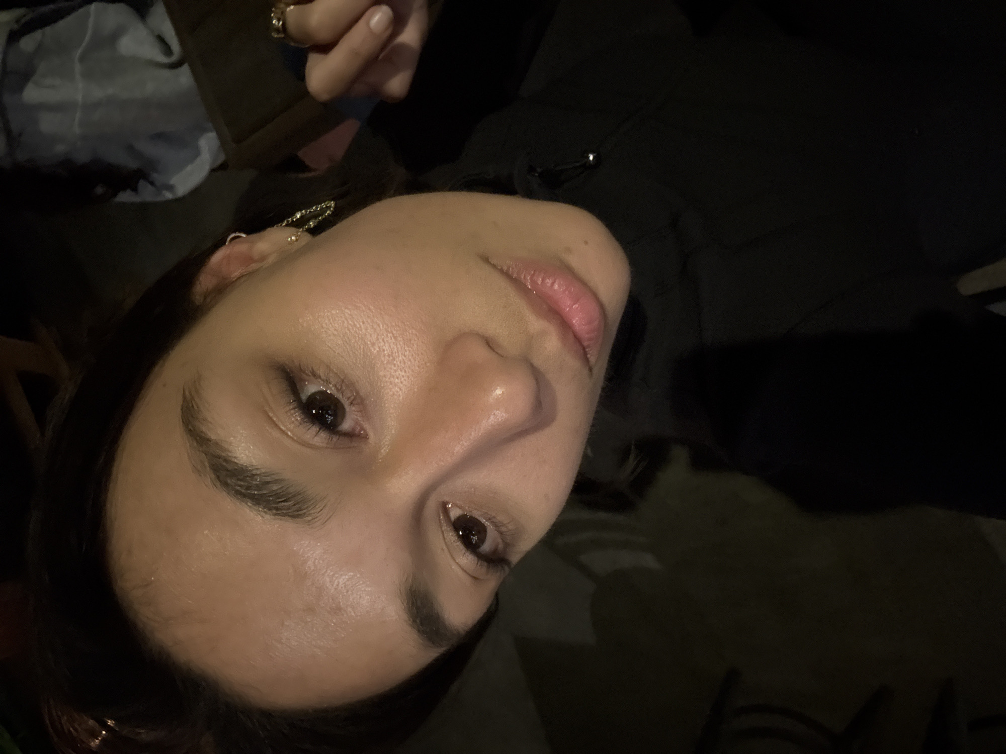 Woman photographed at Hawaii bar during nighttime hours