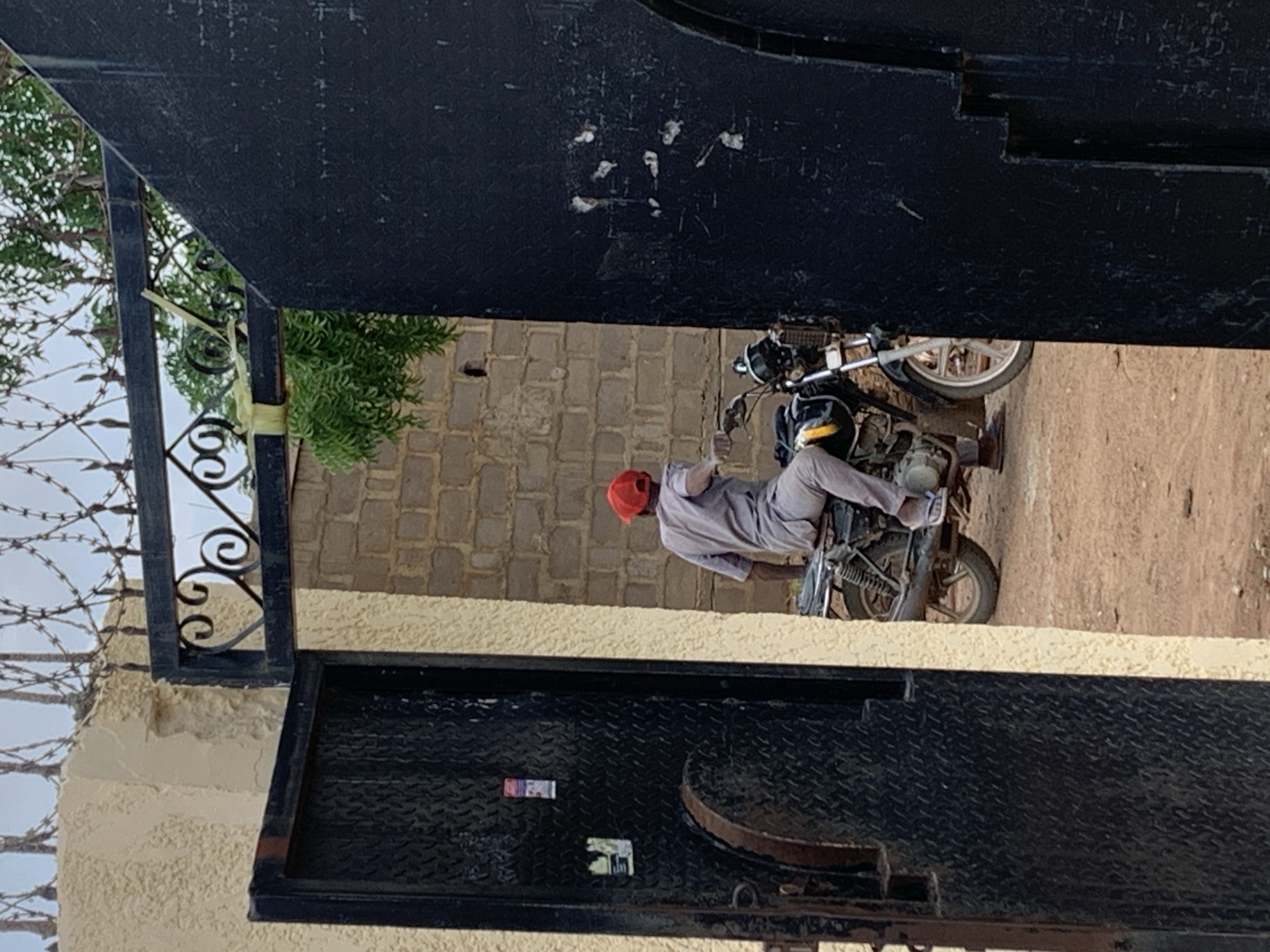 Daily life scenes captured across Ilorin neighborhoods Saturday morning