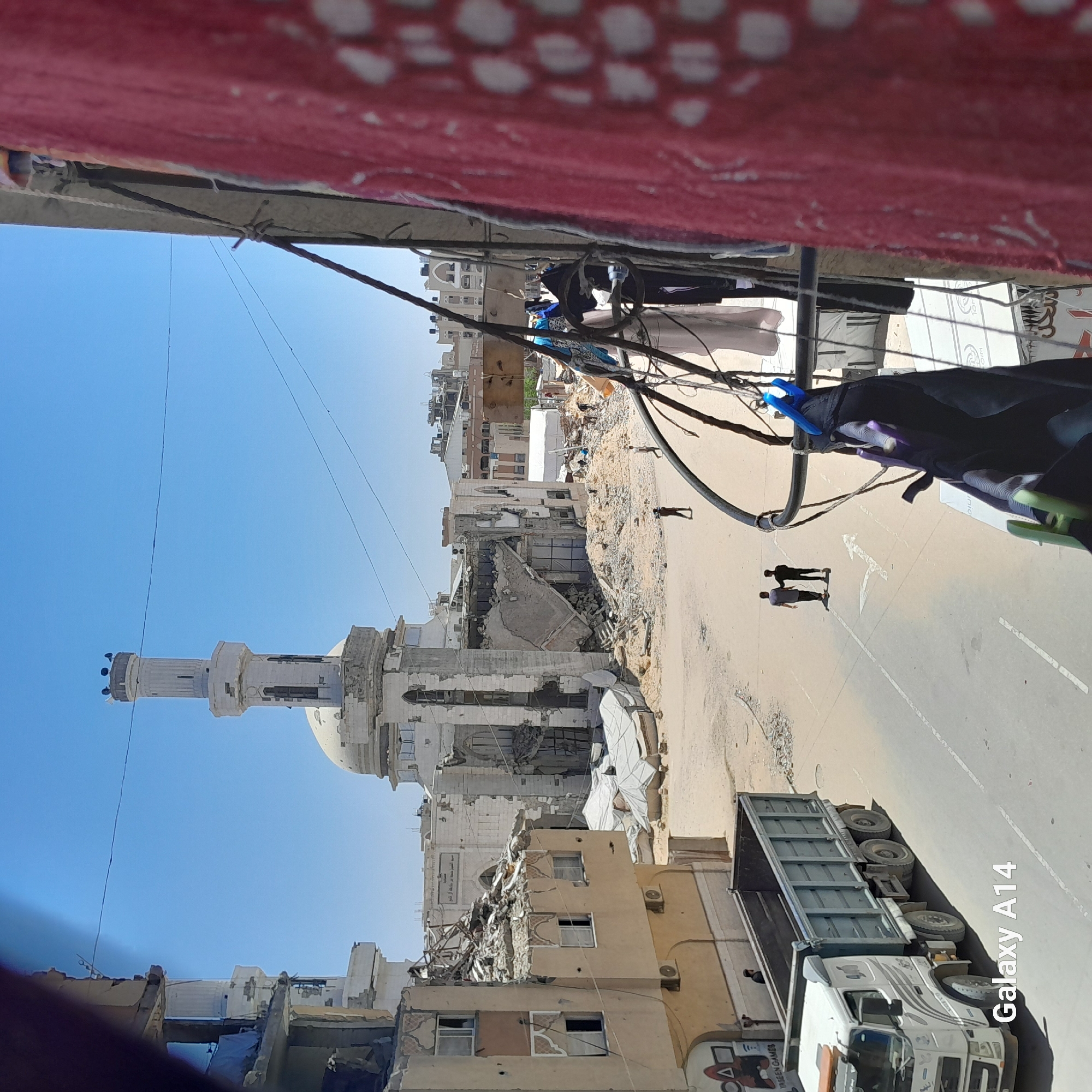 Extensive building damage documented in Khan Yunis morning scenes