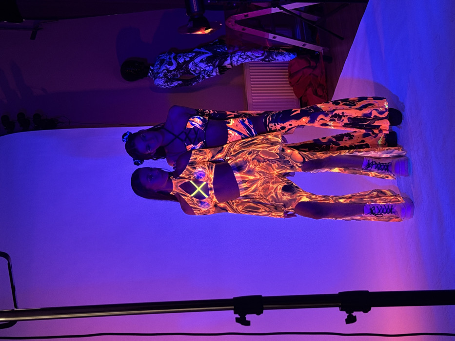 UV Photography Session Features Fluorescent Bodysuits in Sofia Studio