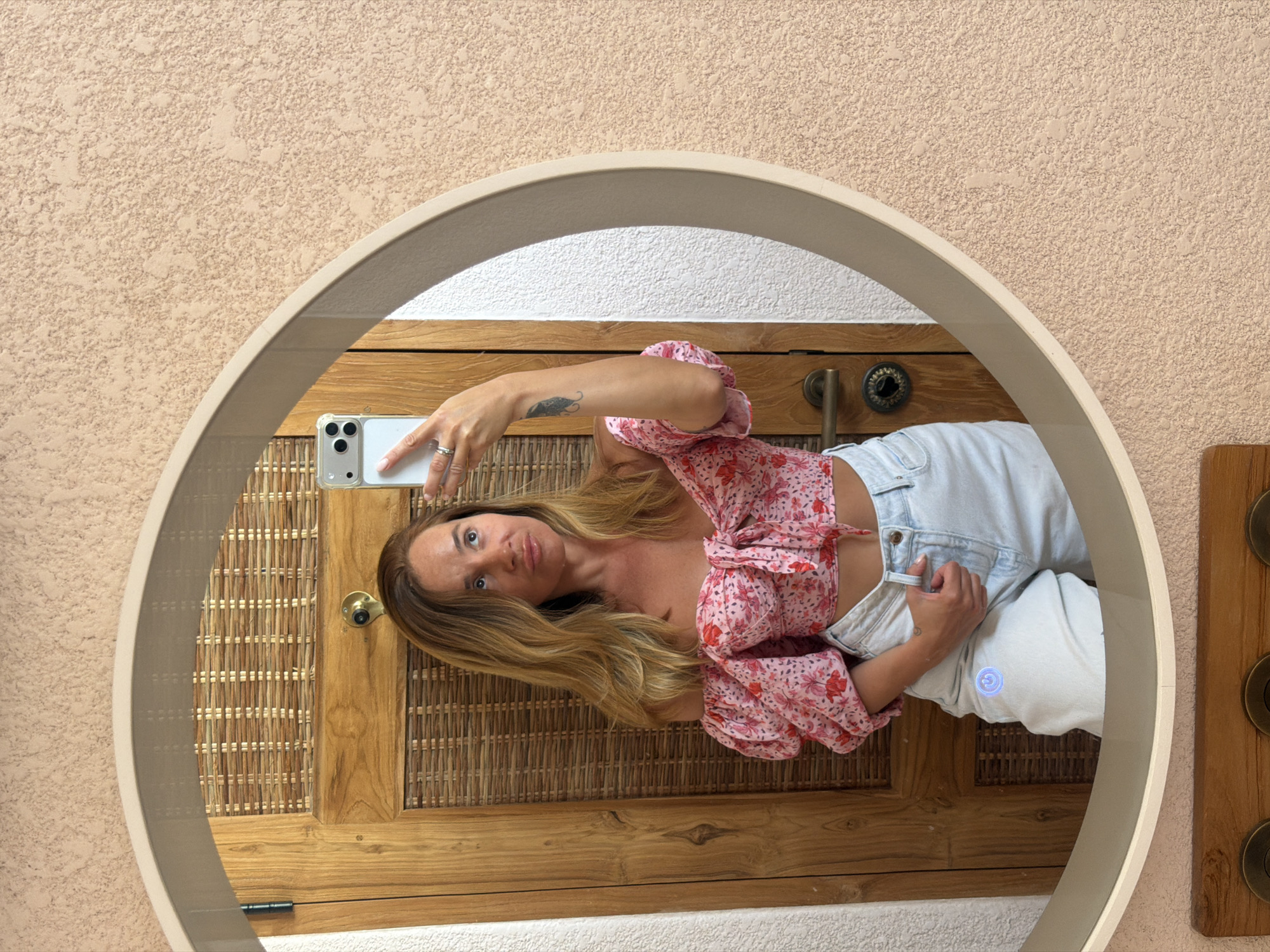 Quick selfie tour through a Mengwi villa, Bali