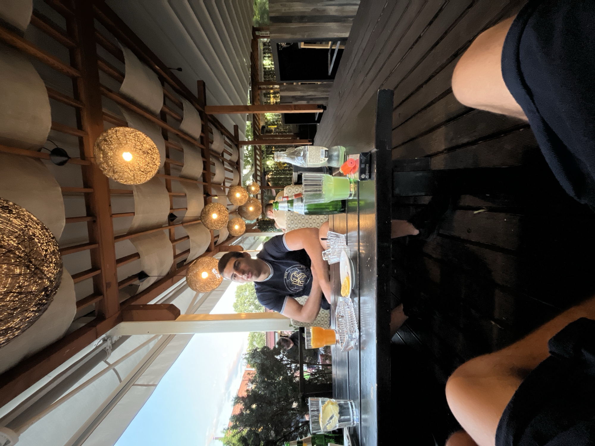 Casual afternoon drinks at an outdoor café in Karlovo
