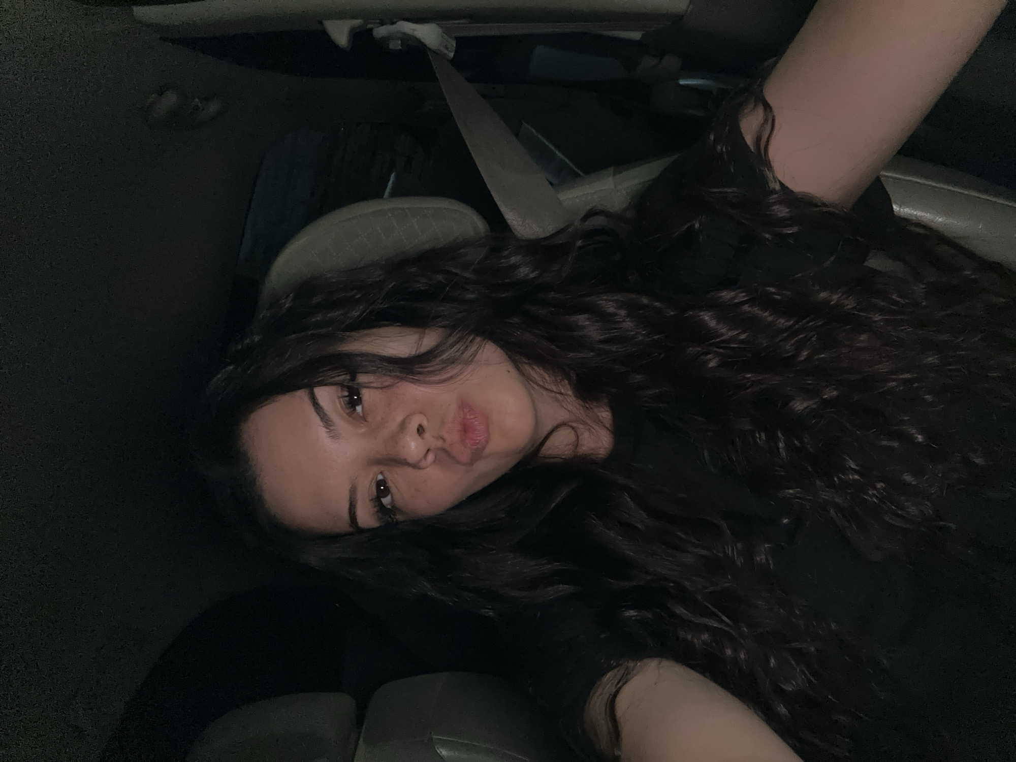 Quick selfie session in Sliven, car and mirror shots