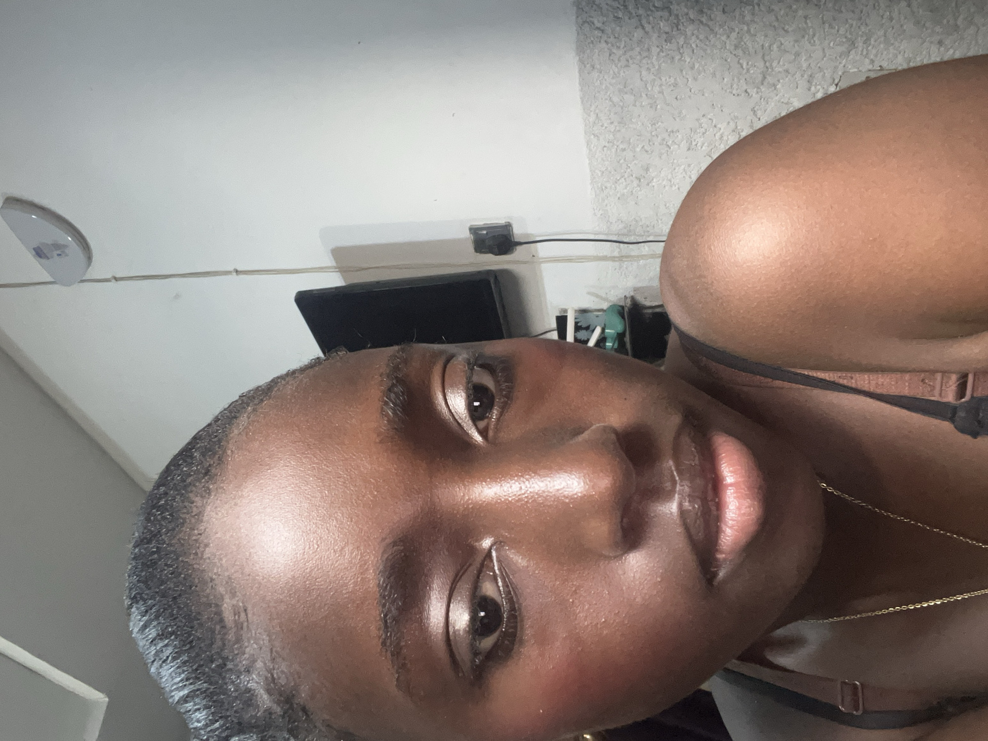 Morning selfies and meal documented in Abuja