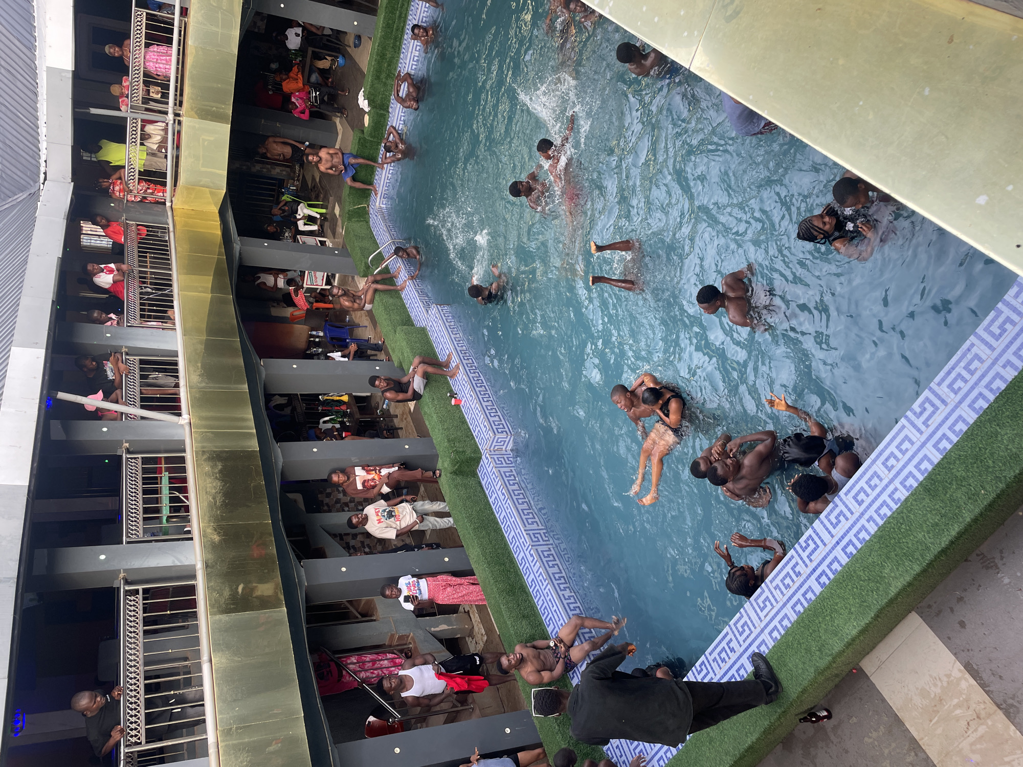 Pool party draws crowds at Onitsha building complex