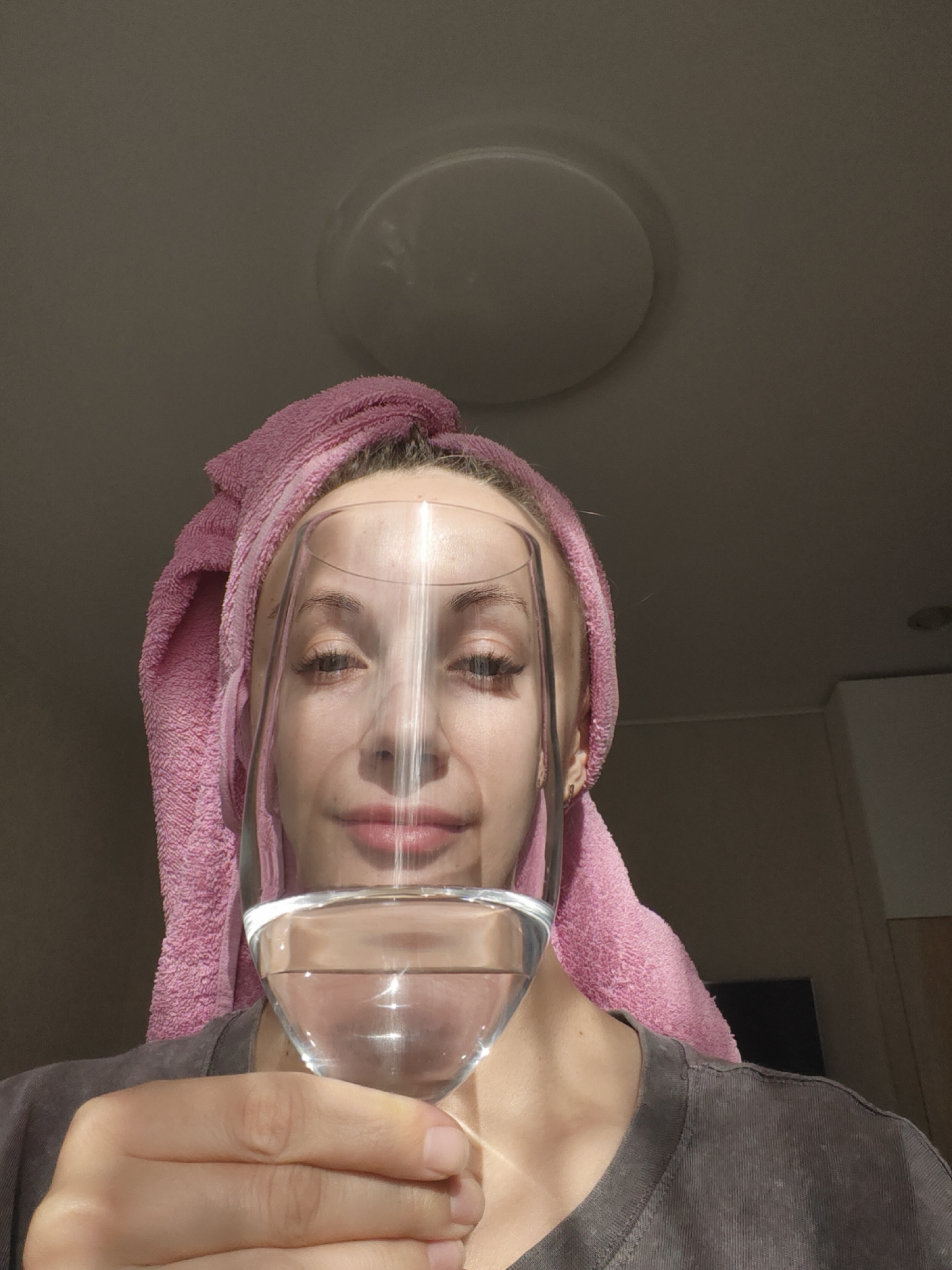 Morning selfies and daily moments captured in Chaikovsky apartment