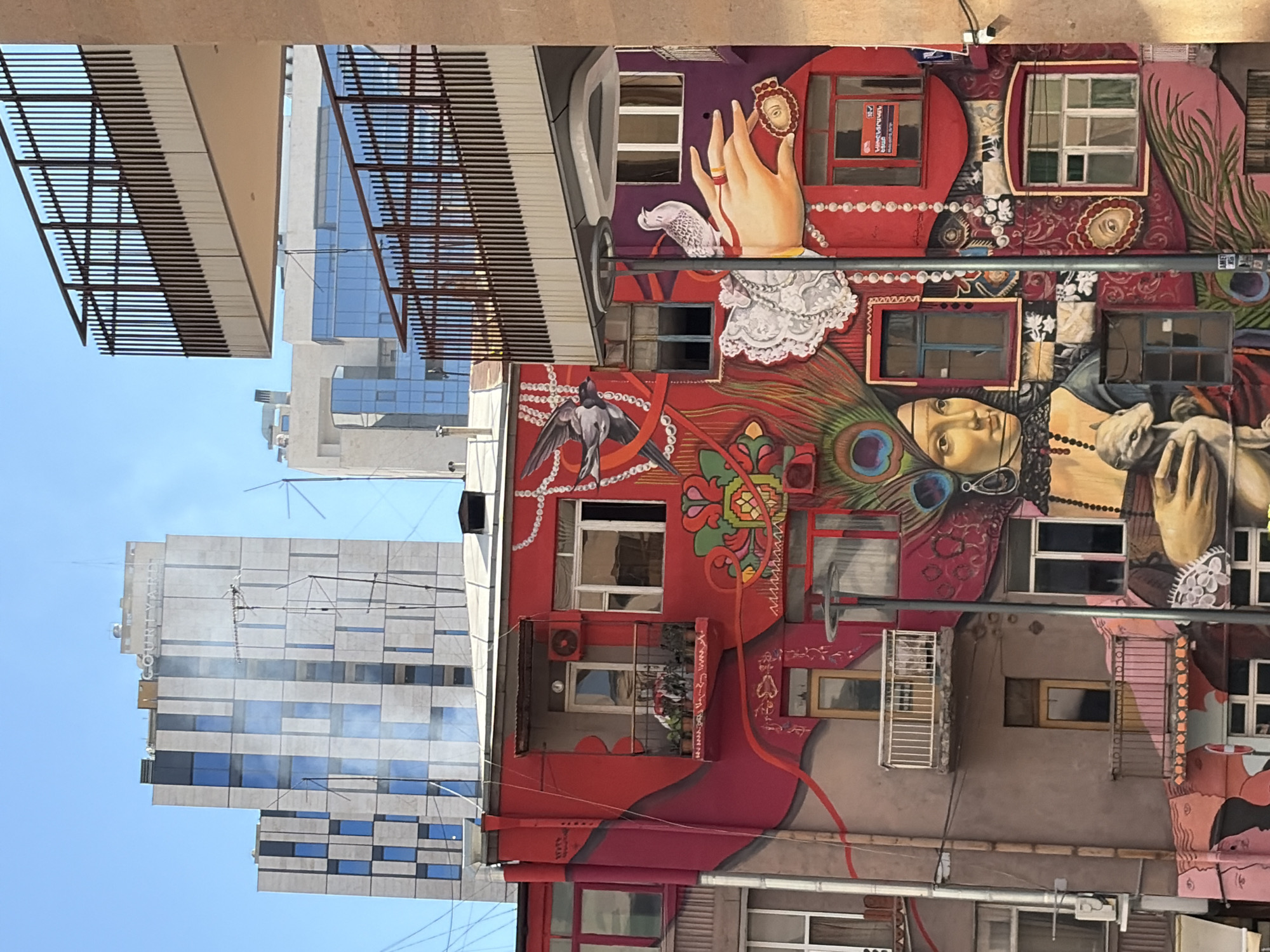 Witness captures afternoon street life scenes across Yerevan, Armenia