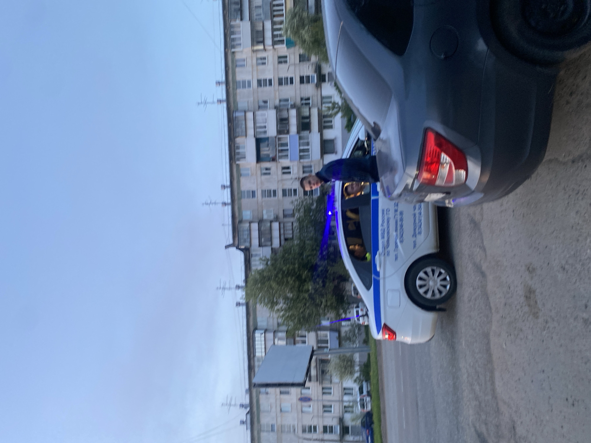 Police activity observed in residential Chaikovsky during evening hours