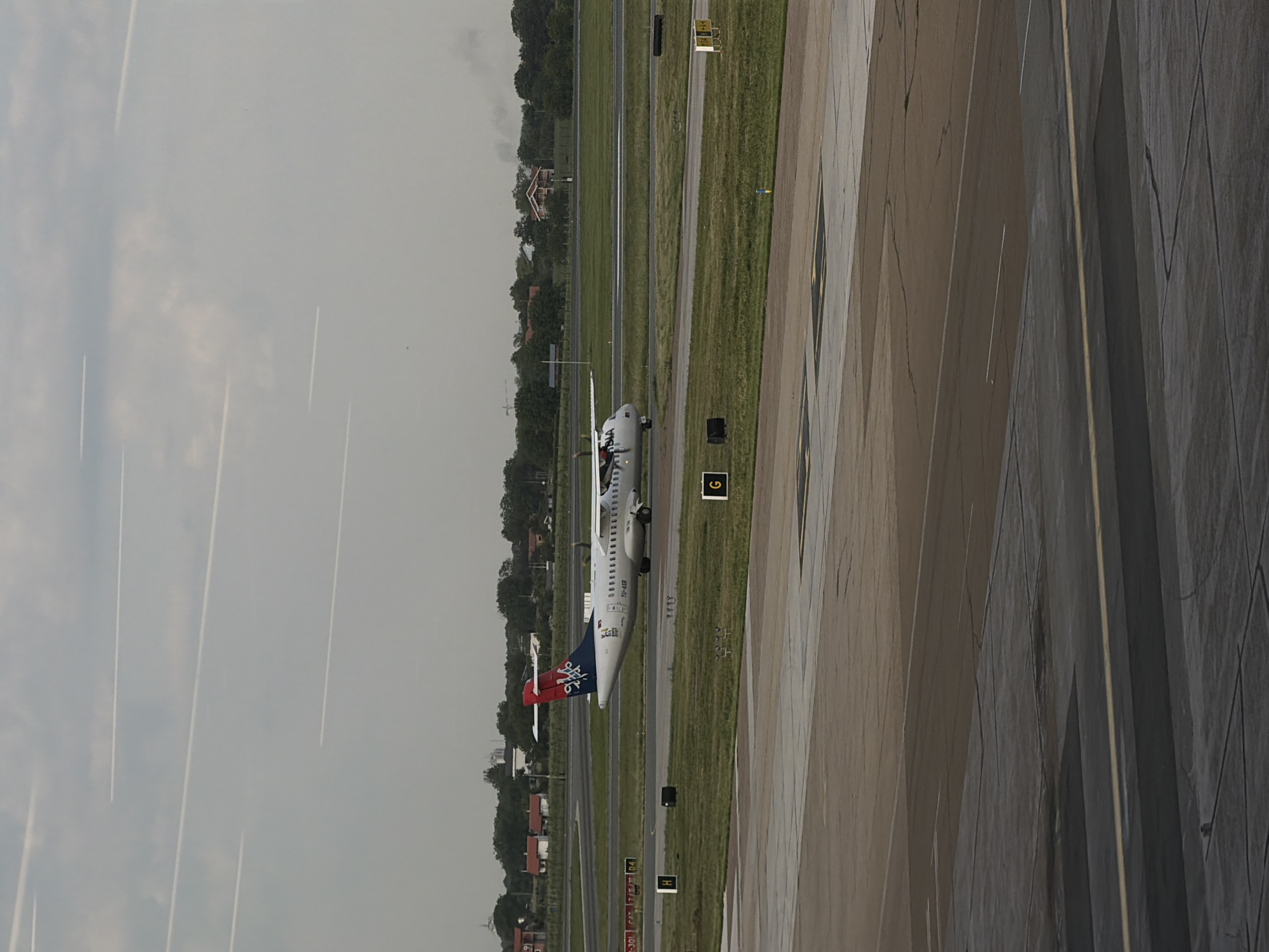 Routine aircraft operations documented at Belgrade Airport