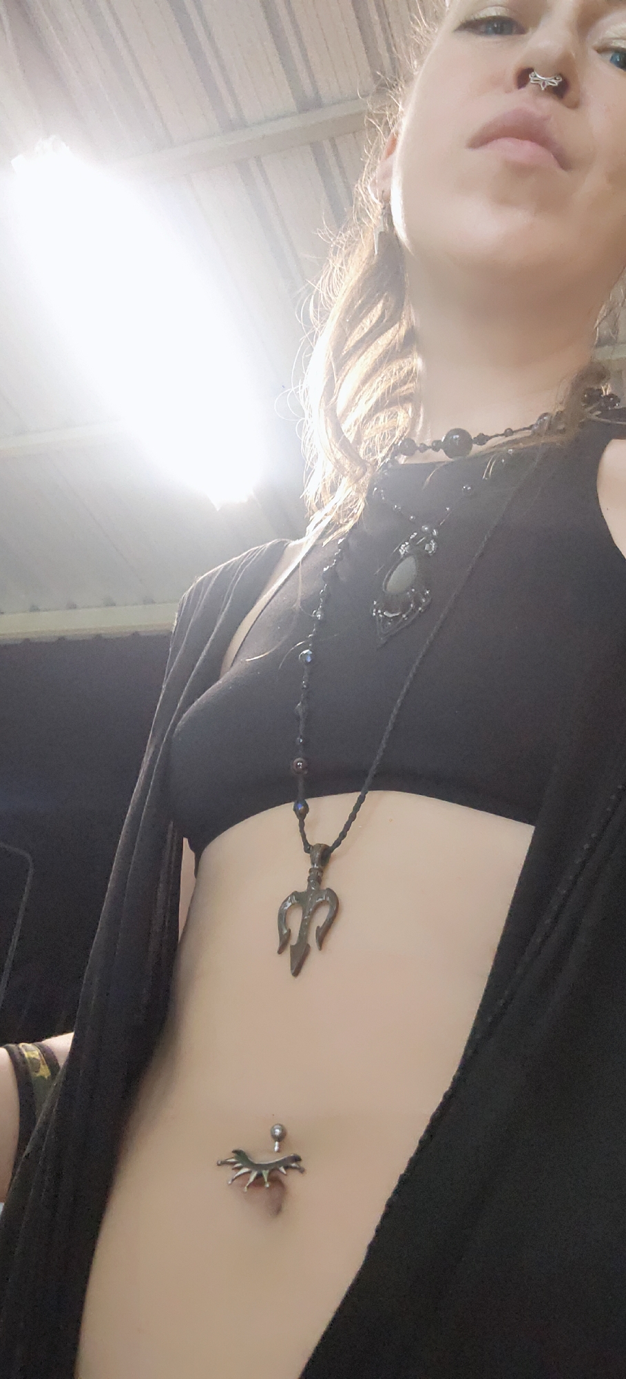 Casual black layered outfit, Ko Pha-ngan