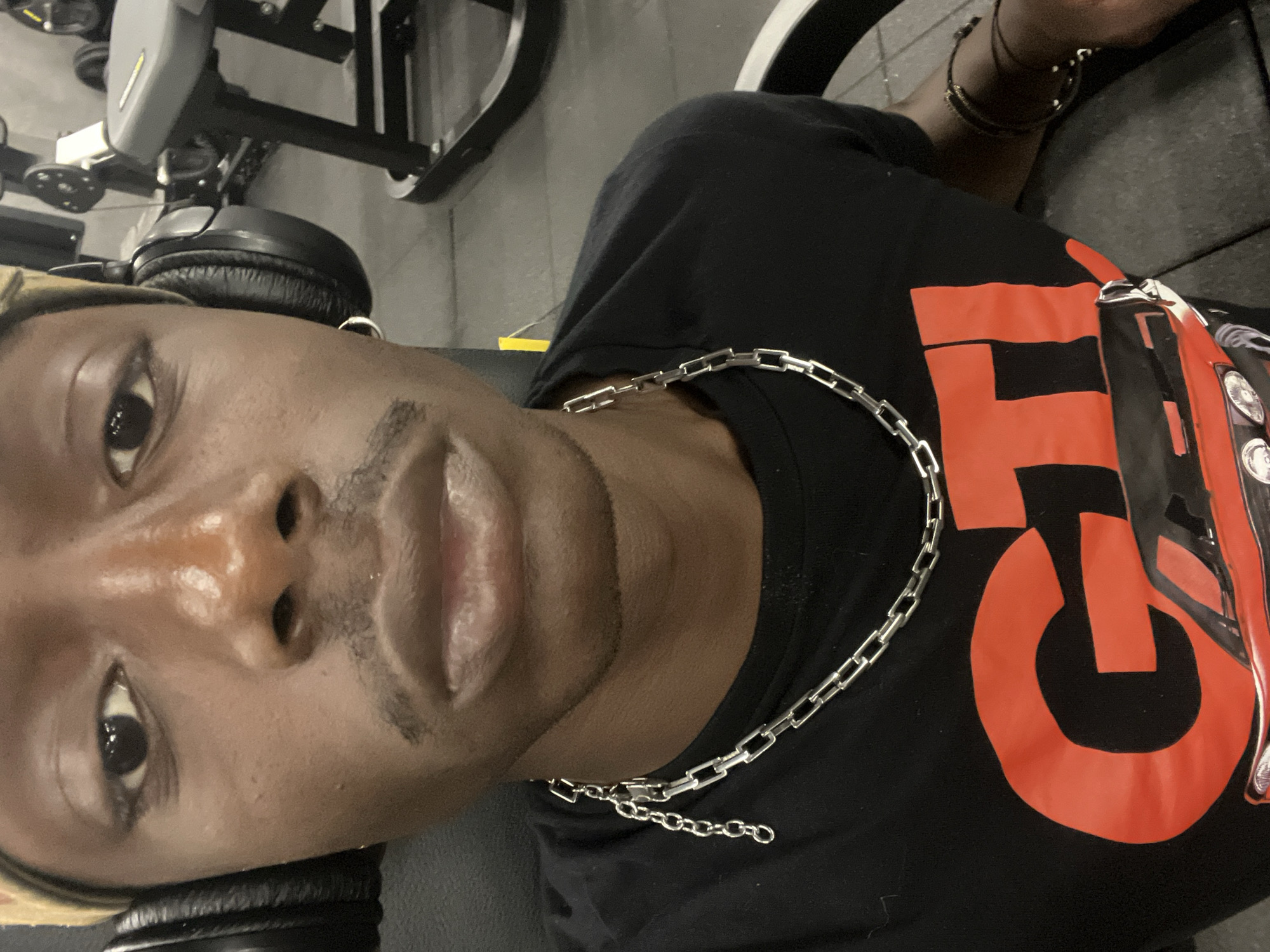 Gym workout session documented in Barcelona