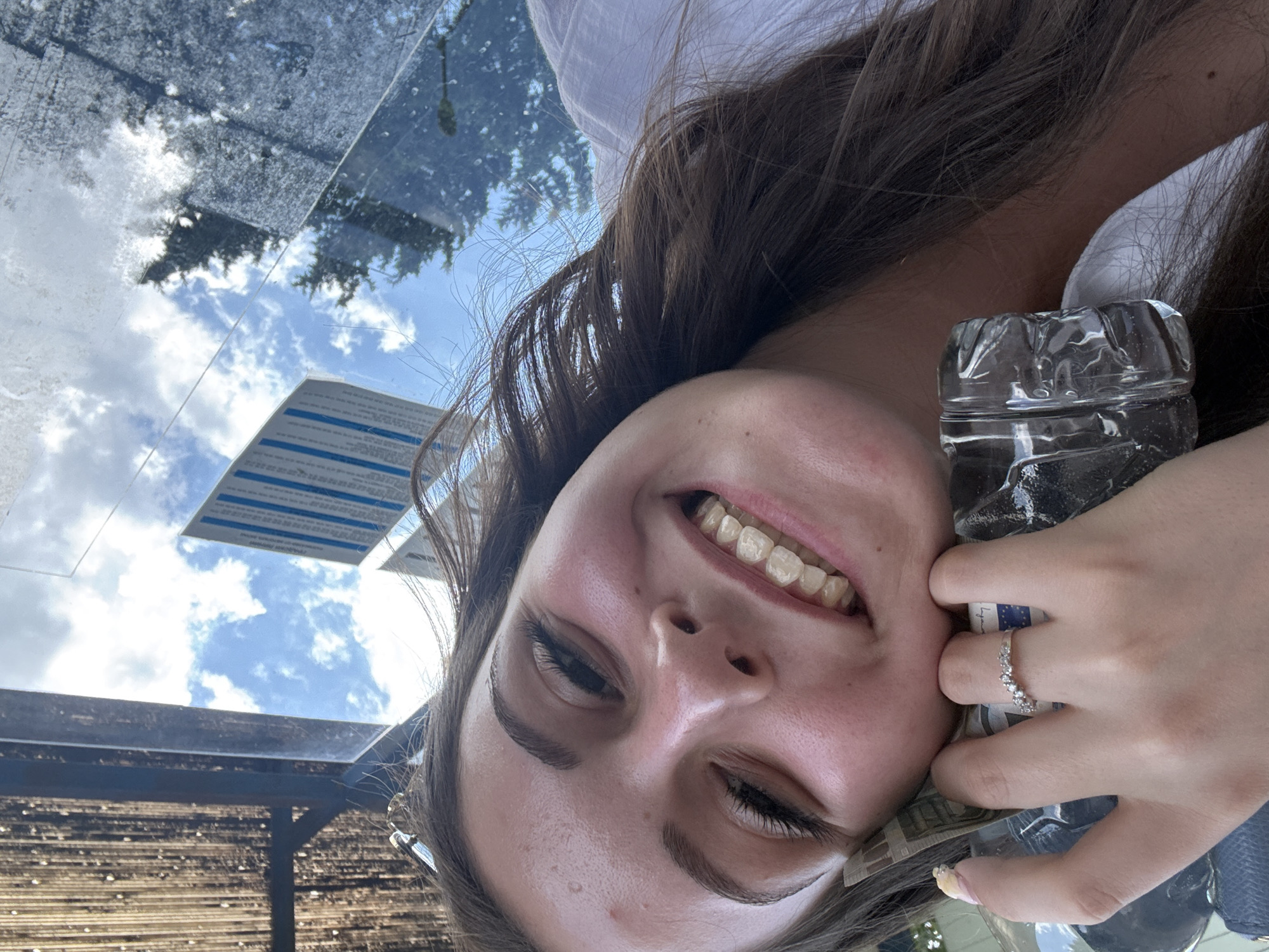 Quick selfie series for a #GRWM post in Burgas, Bulgaria