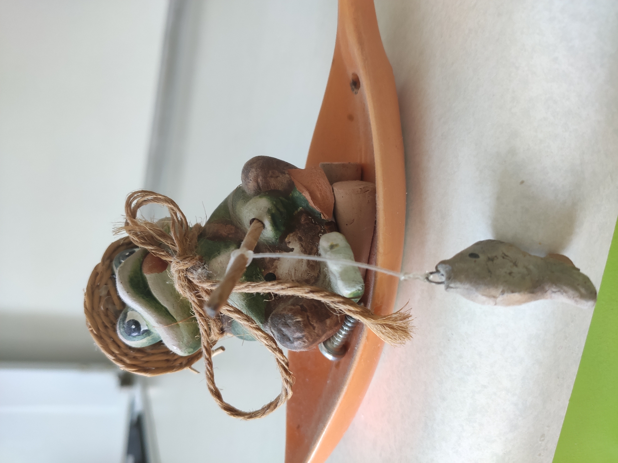 Household objects and decorative items documented in Navapolatsk home