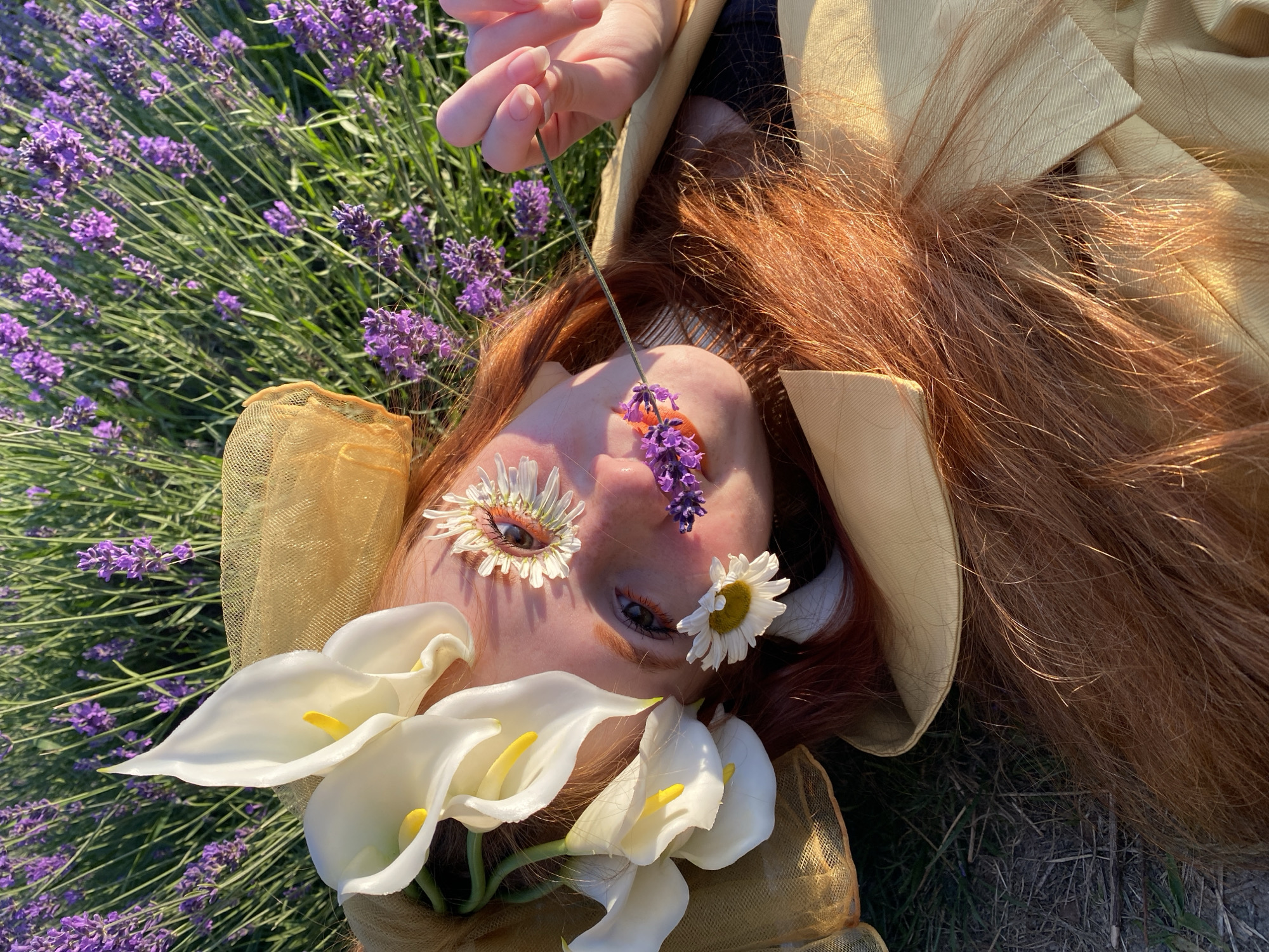 Styled lavender field shoot in Verkhneye Uchdere, Russia