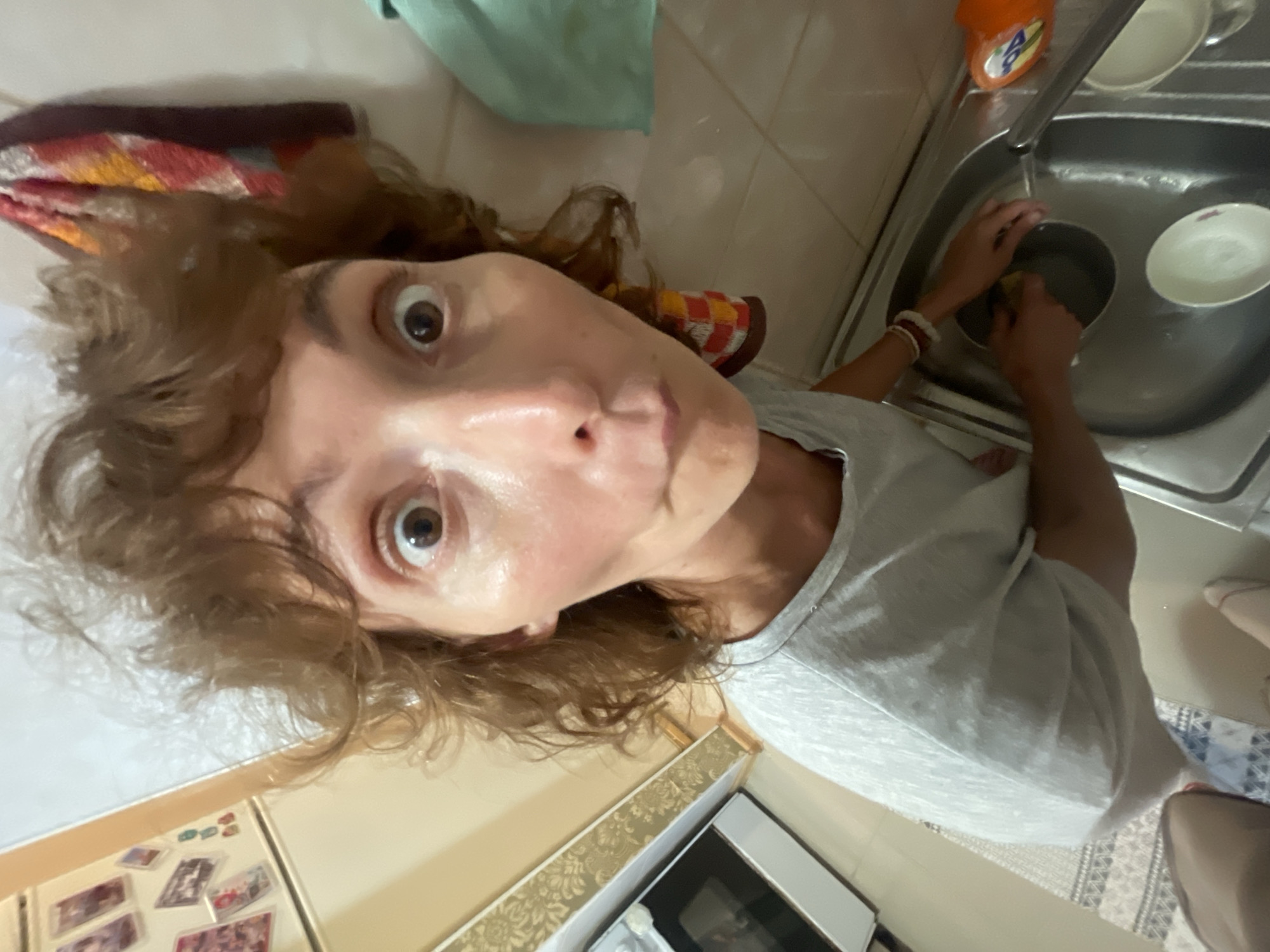 Silly selfies and cat close-ups from a lazy morning at home