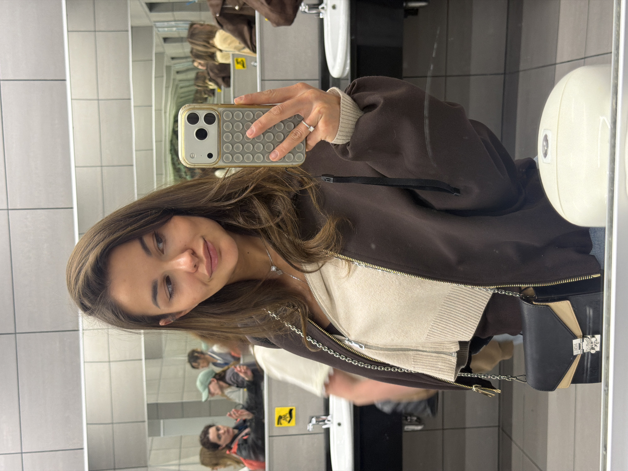 Woman takes bathroom selfie in Sochi