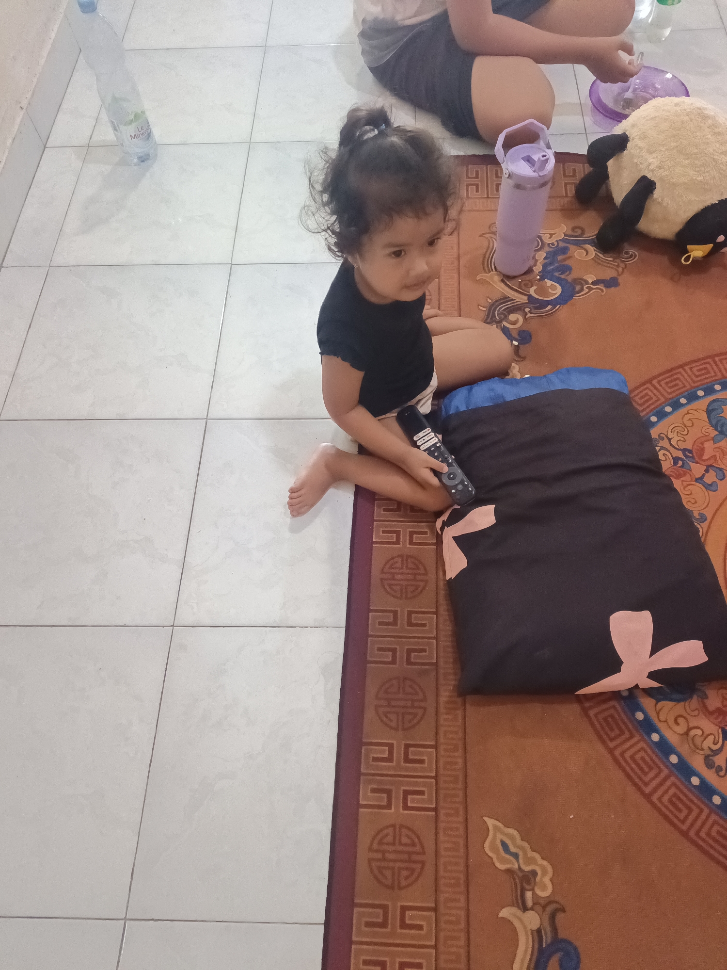Everyday domestic life in a rural Lampung neighborhood