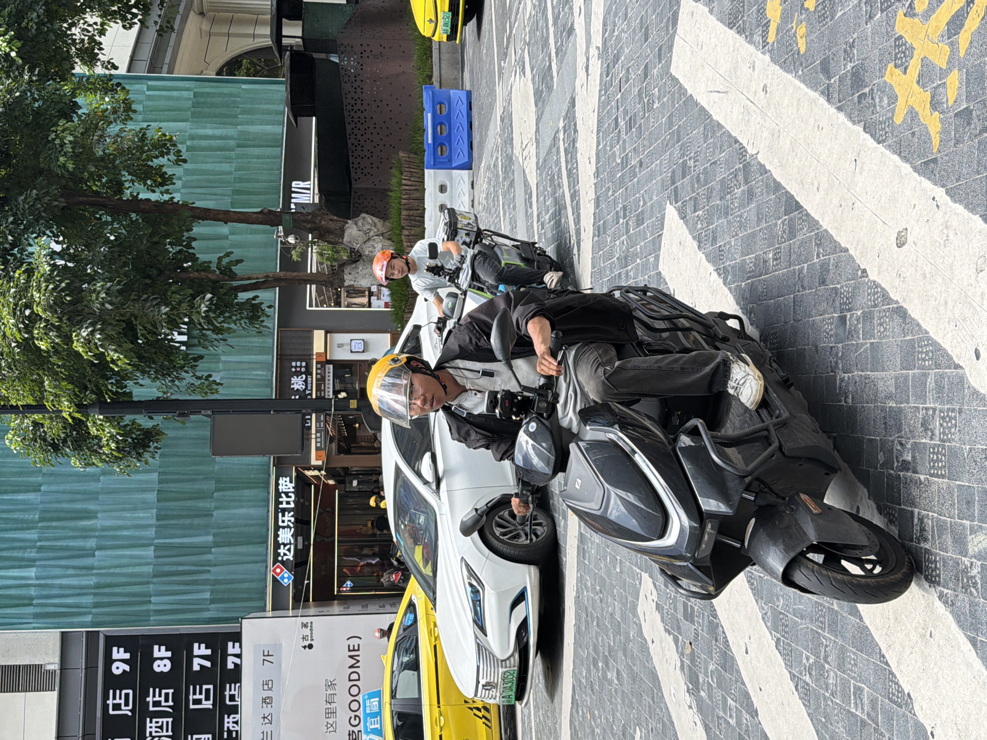Busy morning street life in Yuzhong District, Chongqing