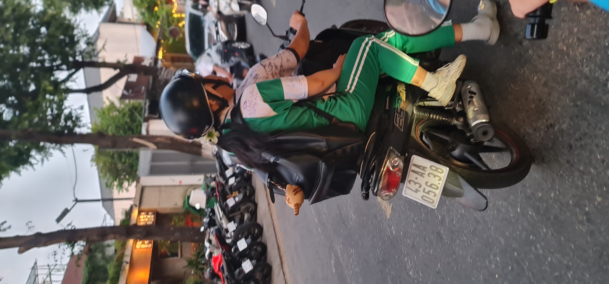 Everyday street life scenes documented in Đà Nẵng, Vietnam