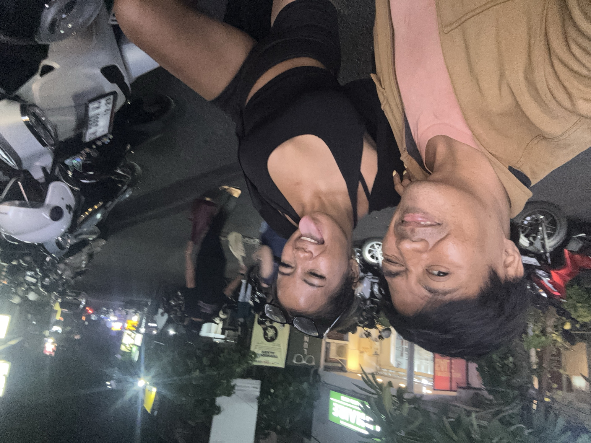A night out eating and hanging around Denpasar's streets