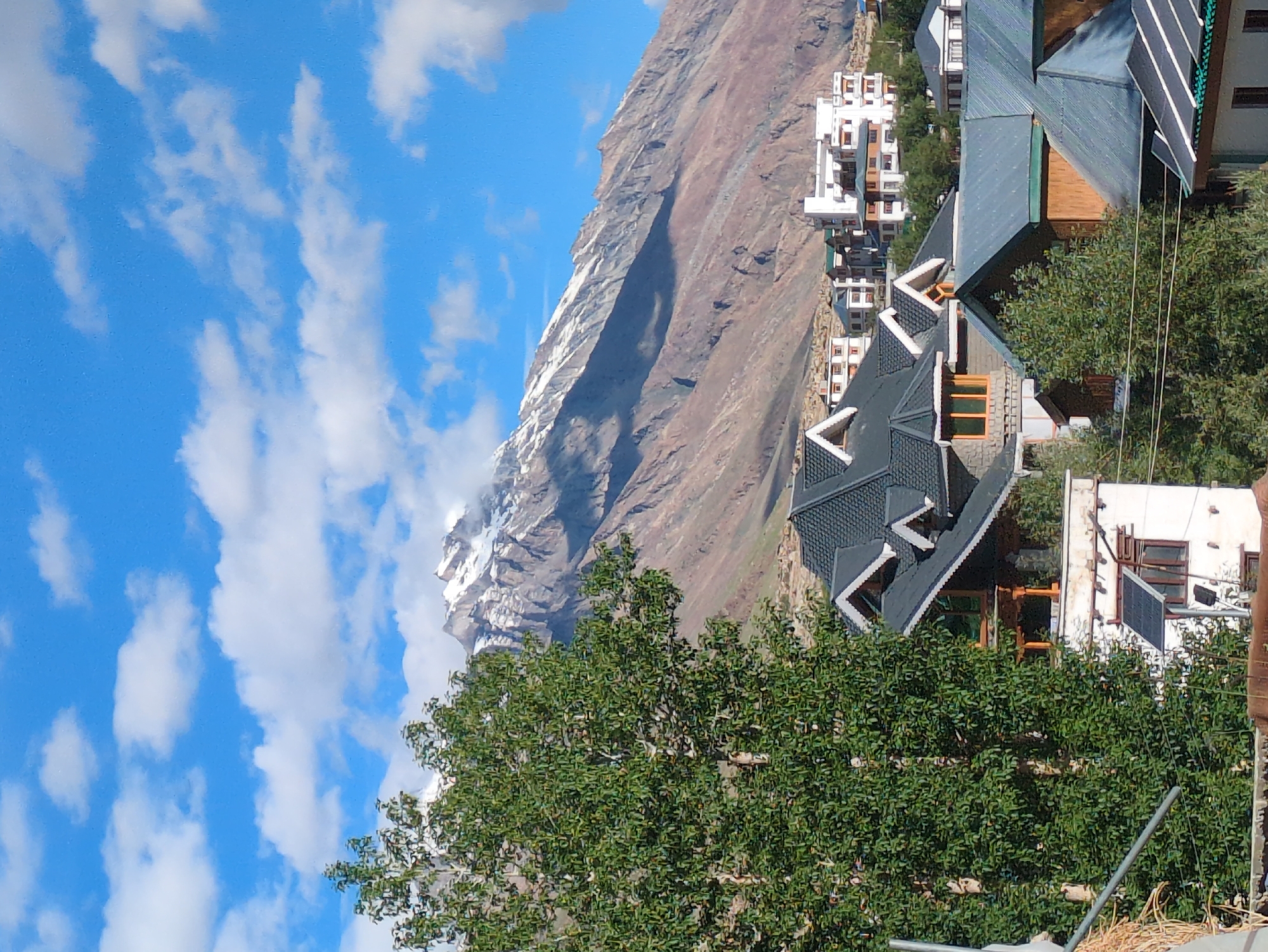 Padum, Zanskar: town views inside and out