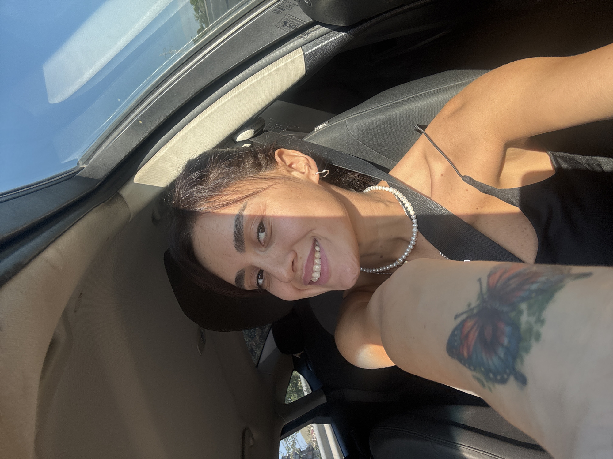 Quick in-car selfie session in Tbilisi