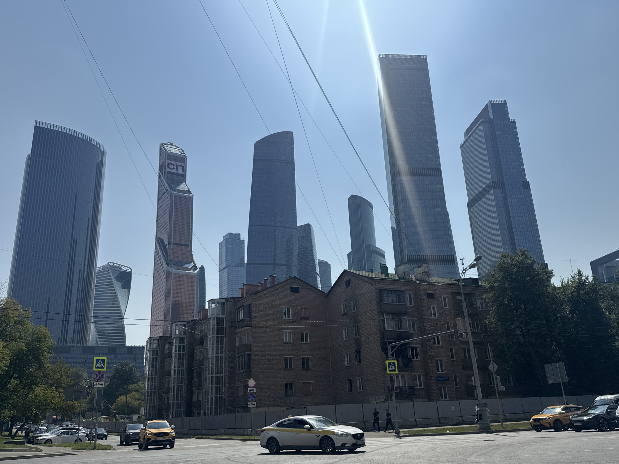 Morning around Khimki: city streets, market finds, and cold beers