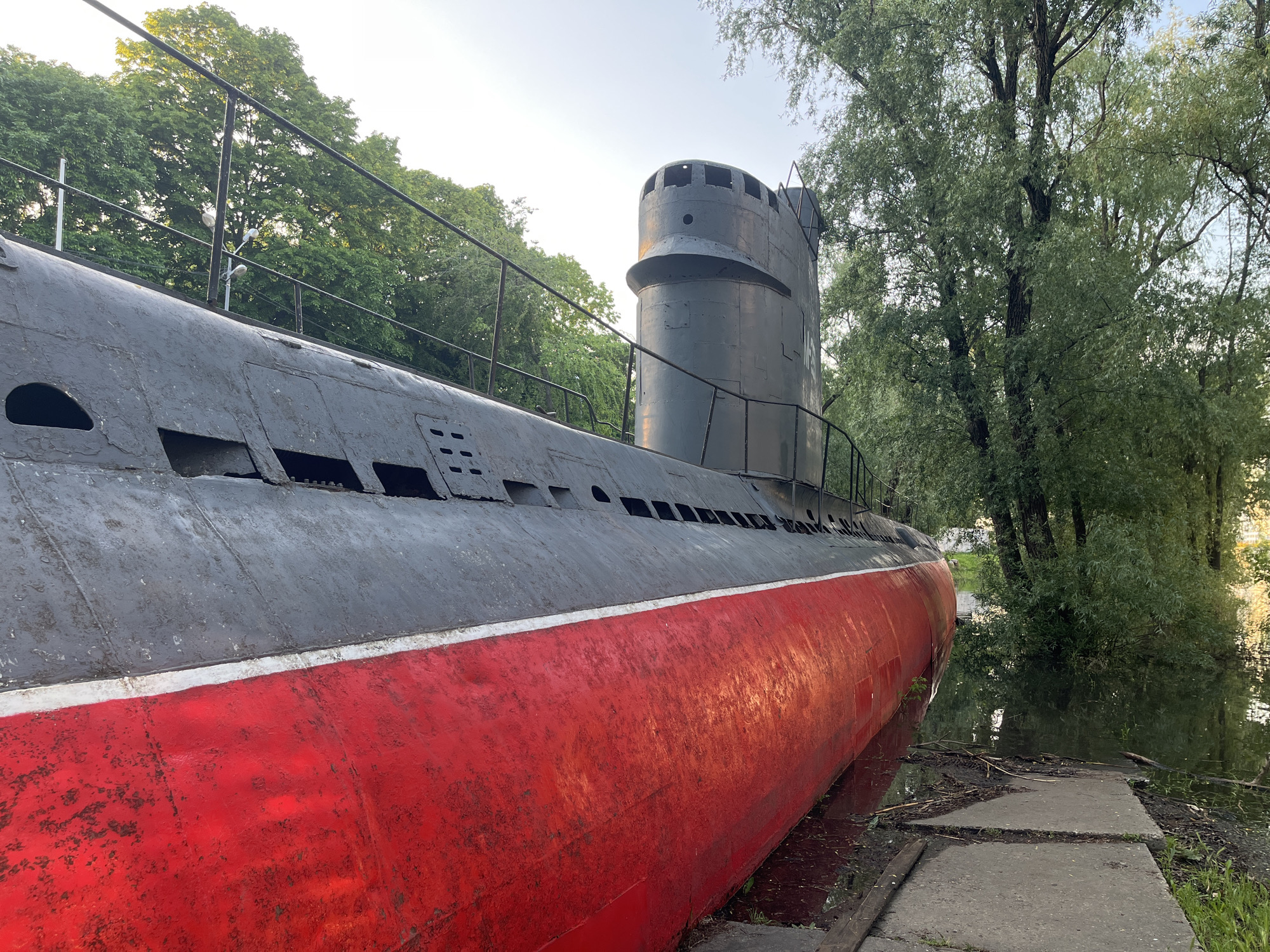 Tourist visits Soviet submarine museum exhibit in Krasnodar