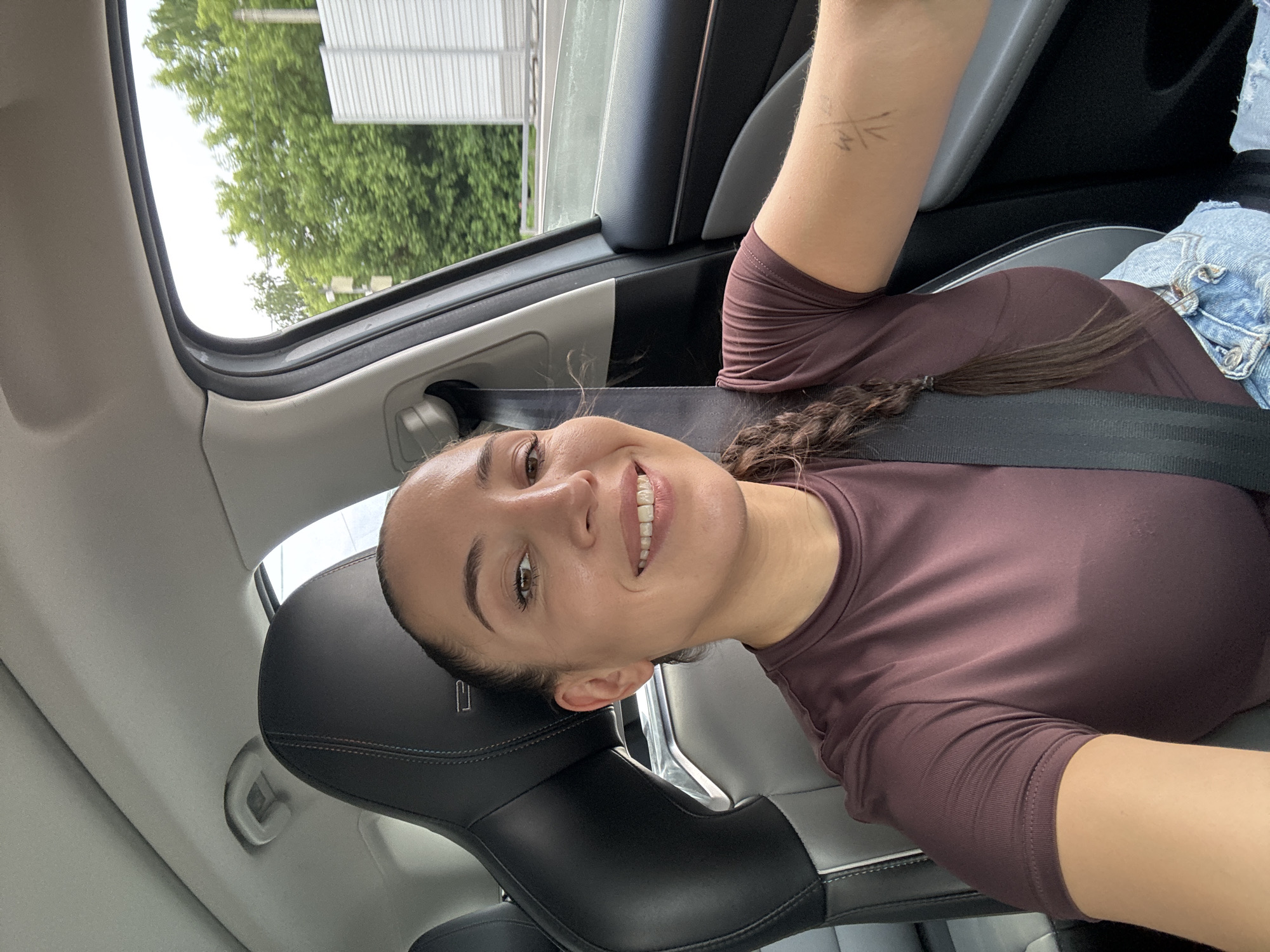 Woman Takes Selfie While Driving in Красная Пахра