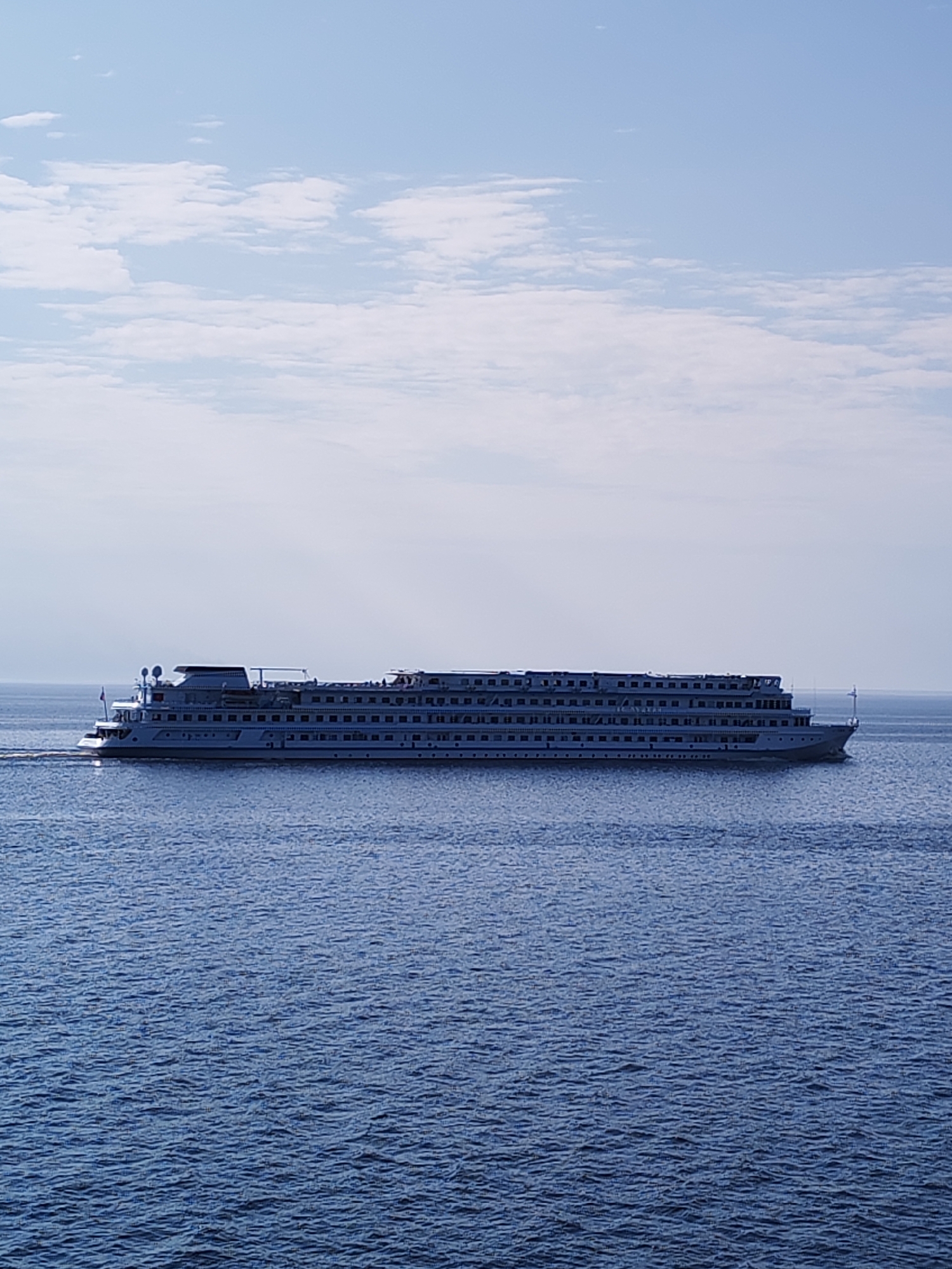 Cruise ship spotted navigating waters near Bol'shie Mkhi, Russia