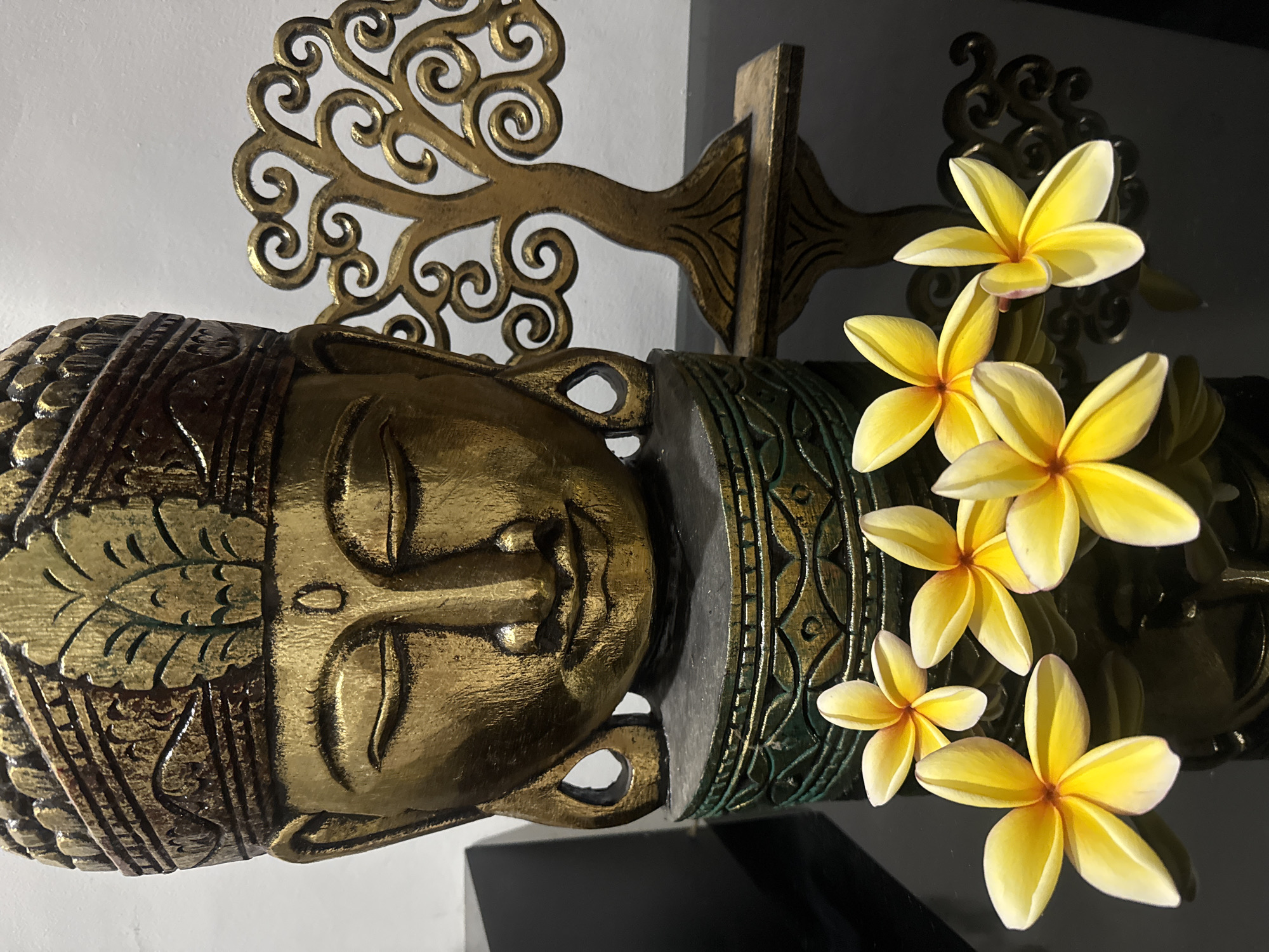 Nighttime wander through Denpasar's ceremonial streets and temple spaces