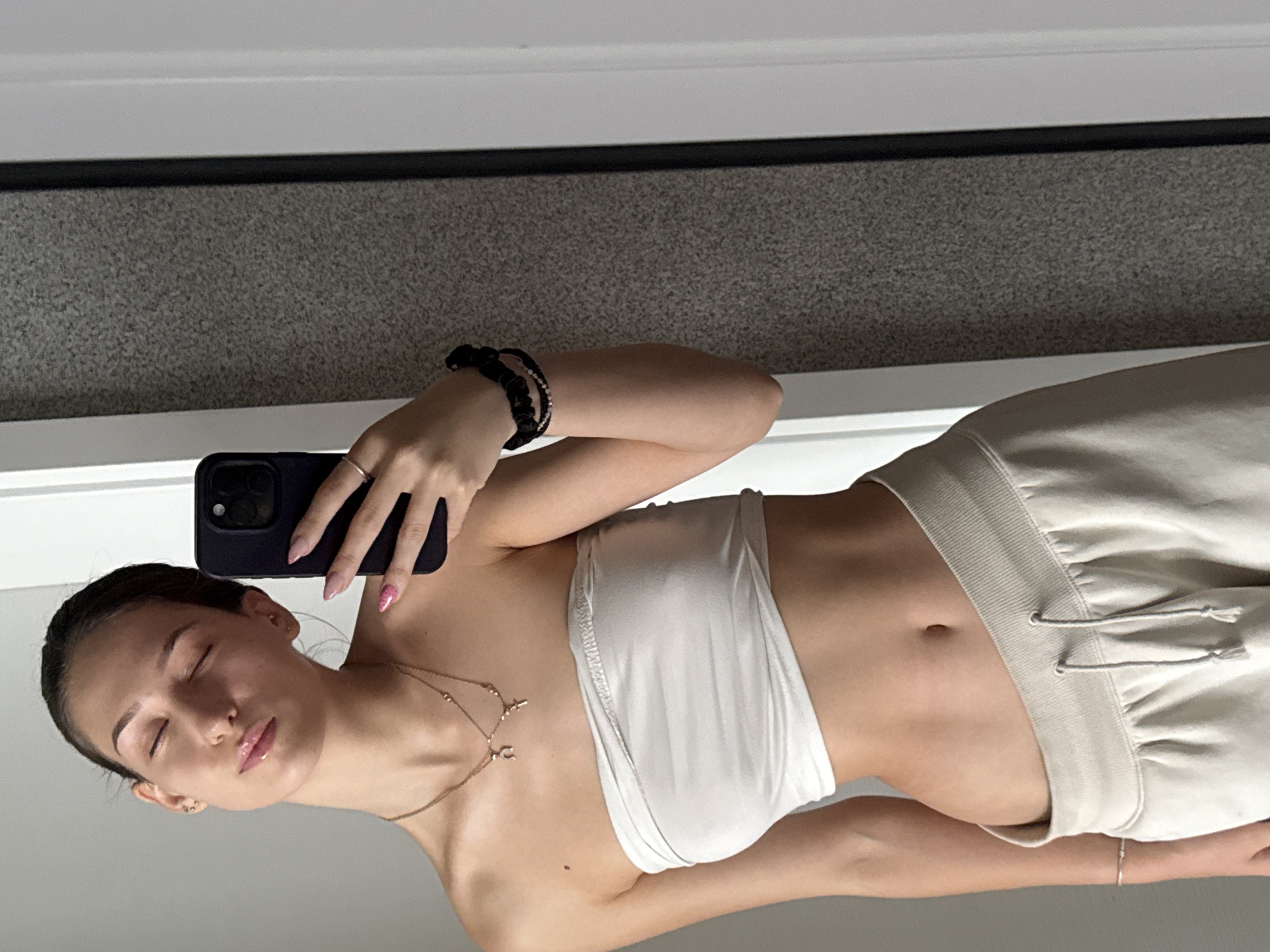 Lazy morning at home in Sofia, selfies and couch time