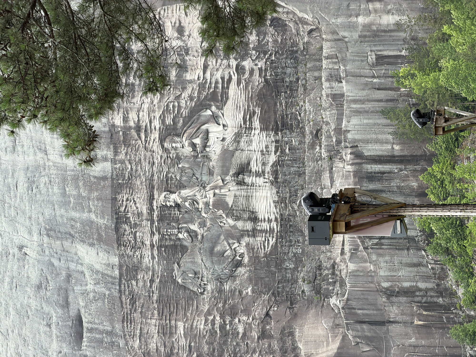 Multiple witnesses document Stone Mountain views, Confederate carving visible